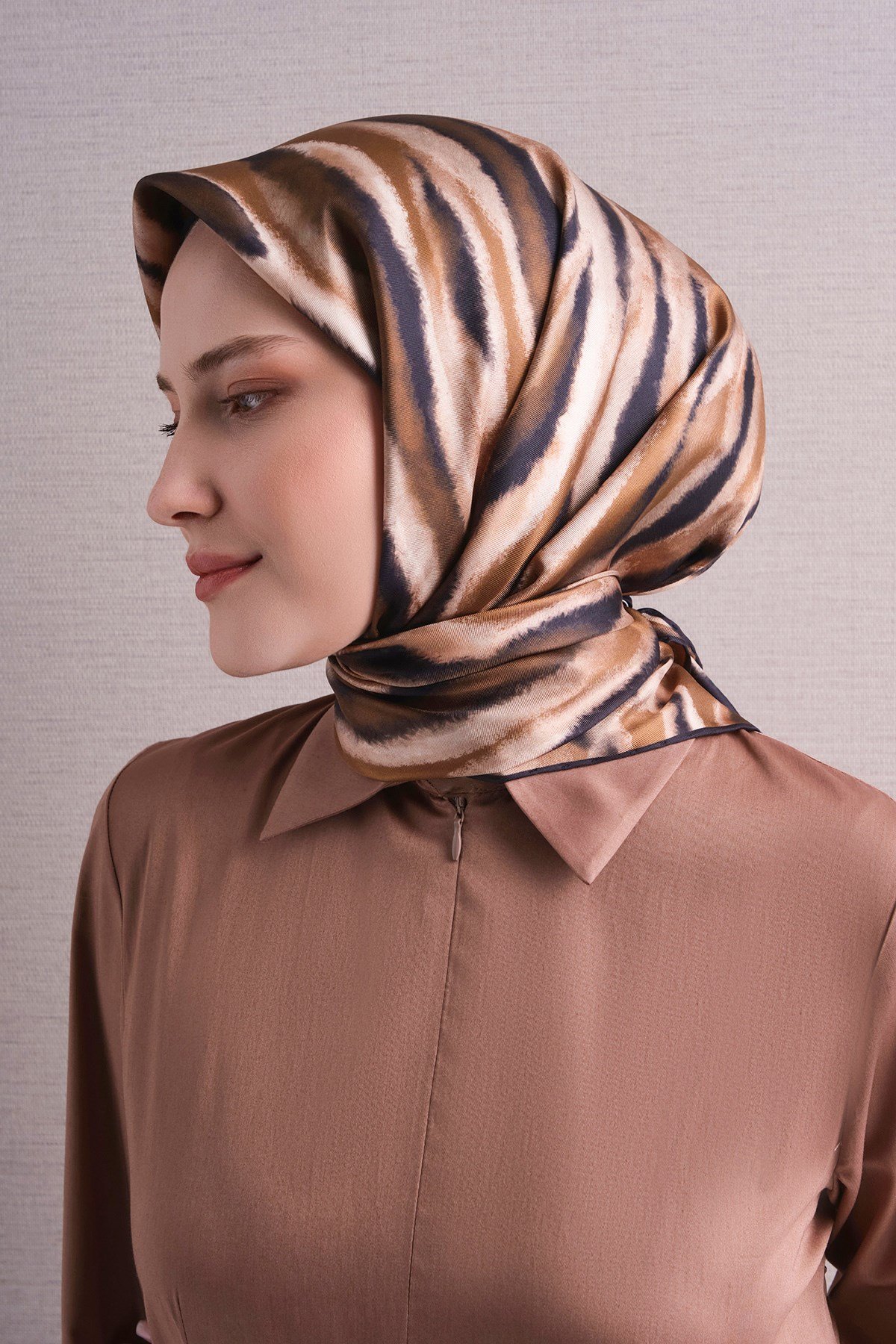 Armine İpek Eşarp 2026/2027 Sonbahar Kış - 9629DT-81 - Tivil