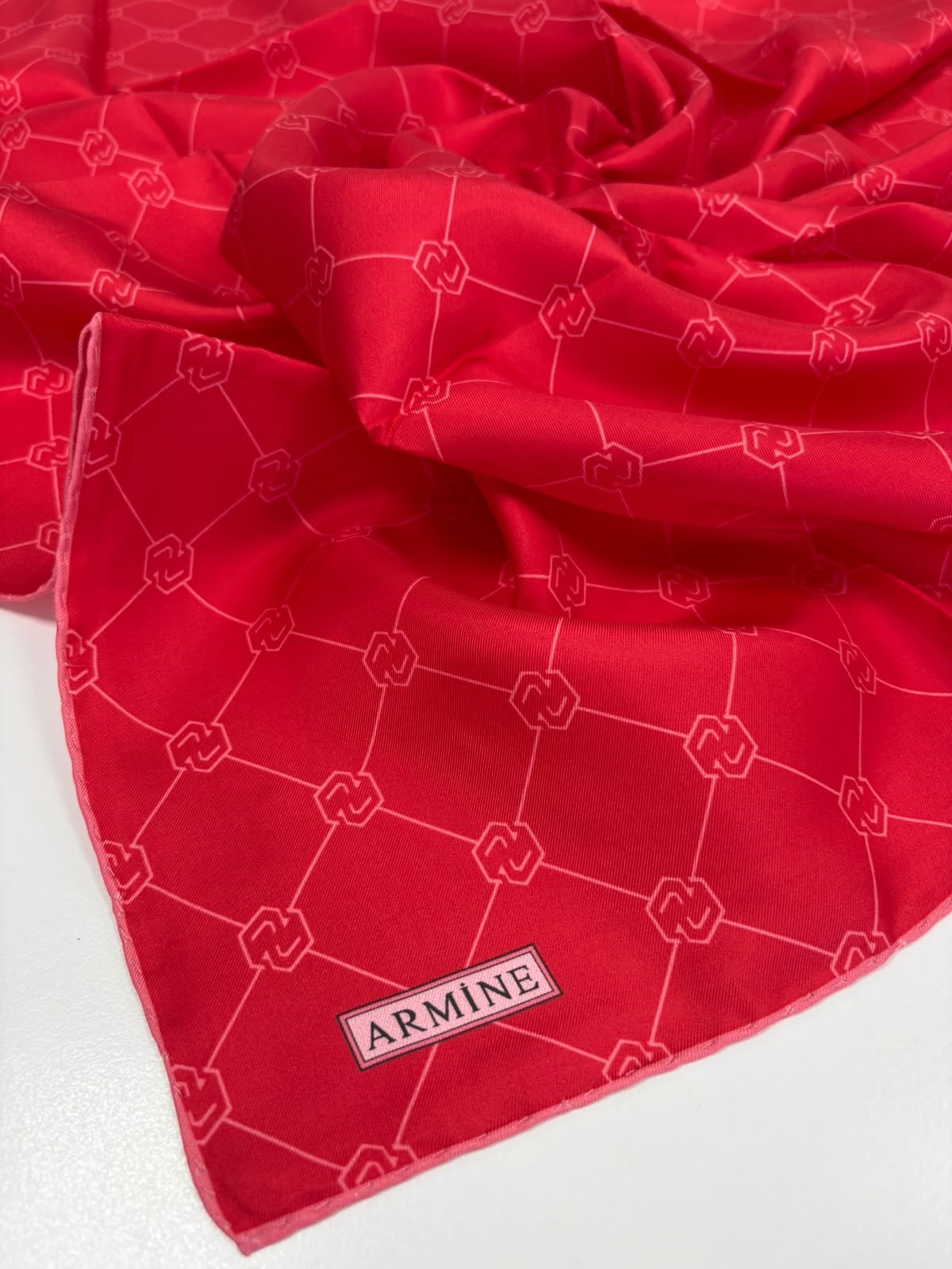 Armine İpek Eşarp - 9178D-84 - Tivil