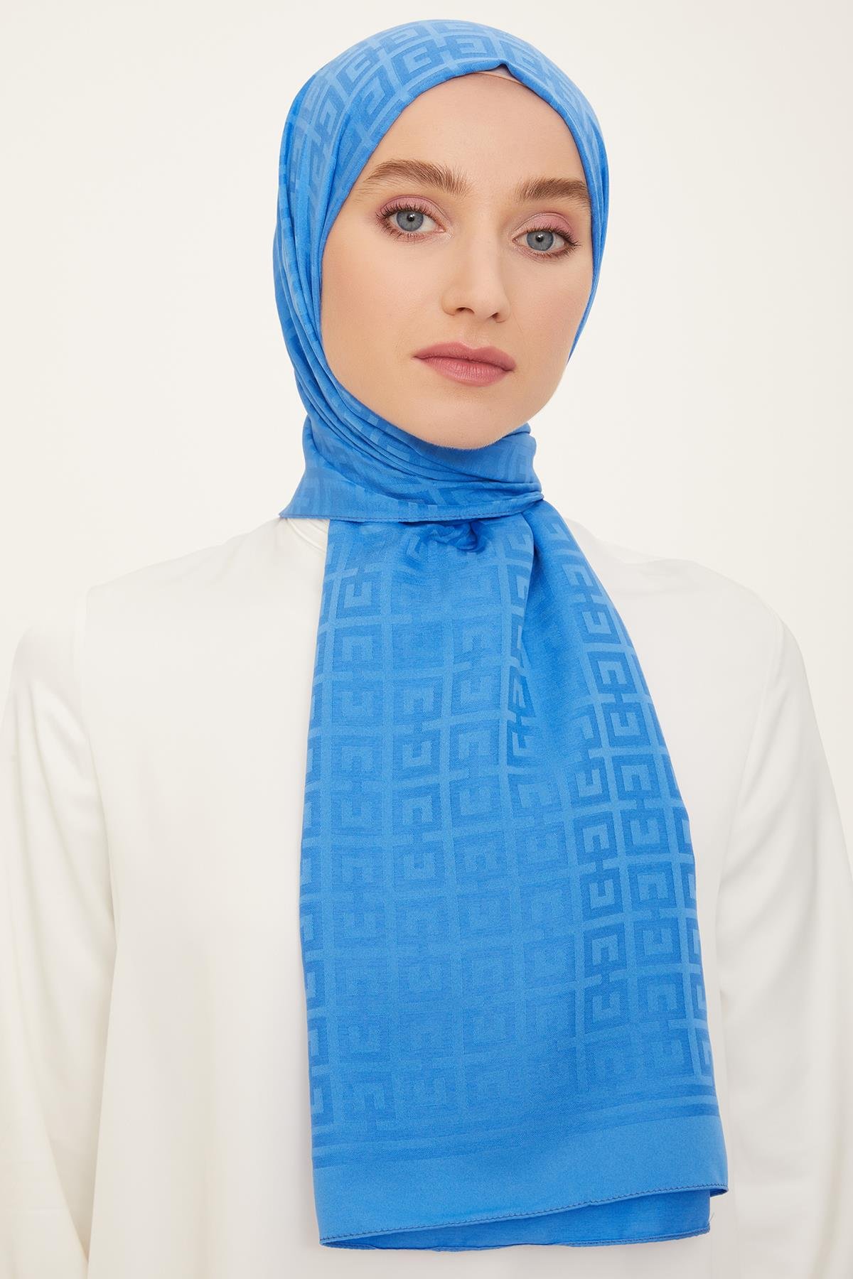 Armine Jakarlı Safir Şal - AT2SFR - 34 - Renk