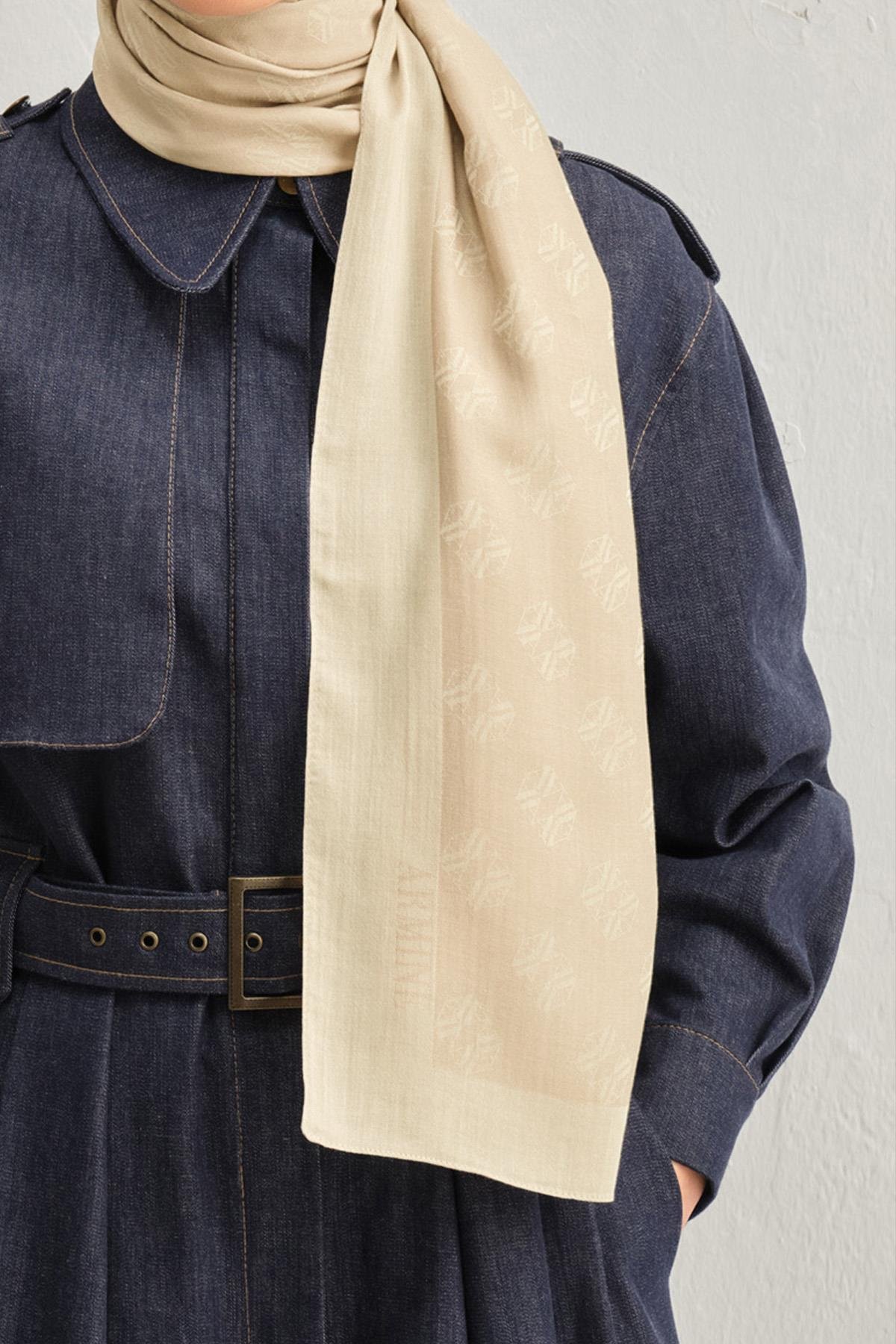 Armine Tensel İpek Şal 1 - Minimal Monogram Desen - 32101 - Kum Beji