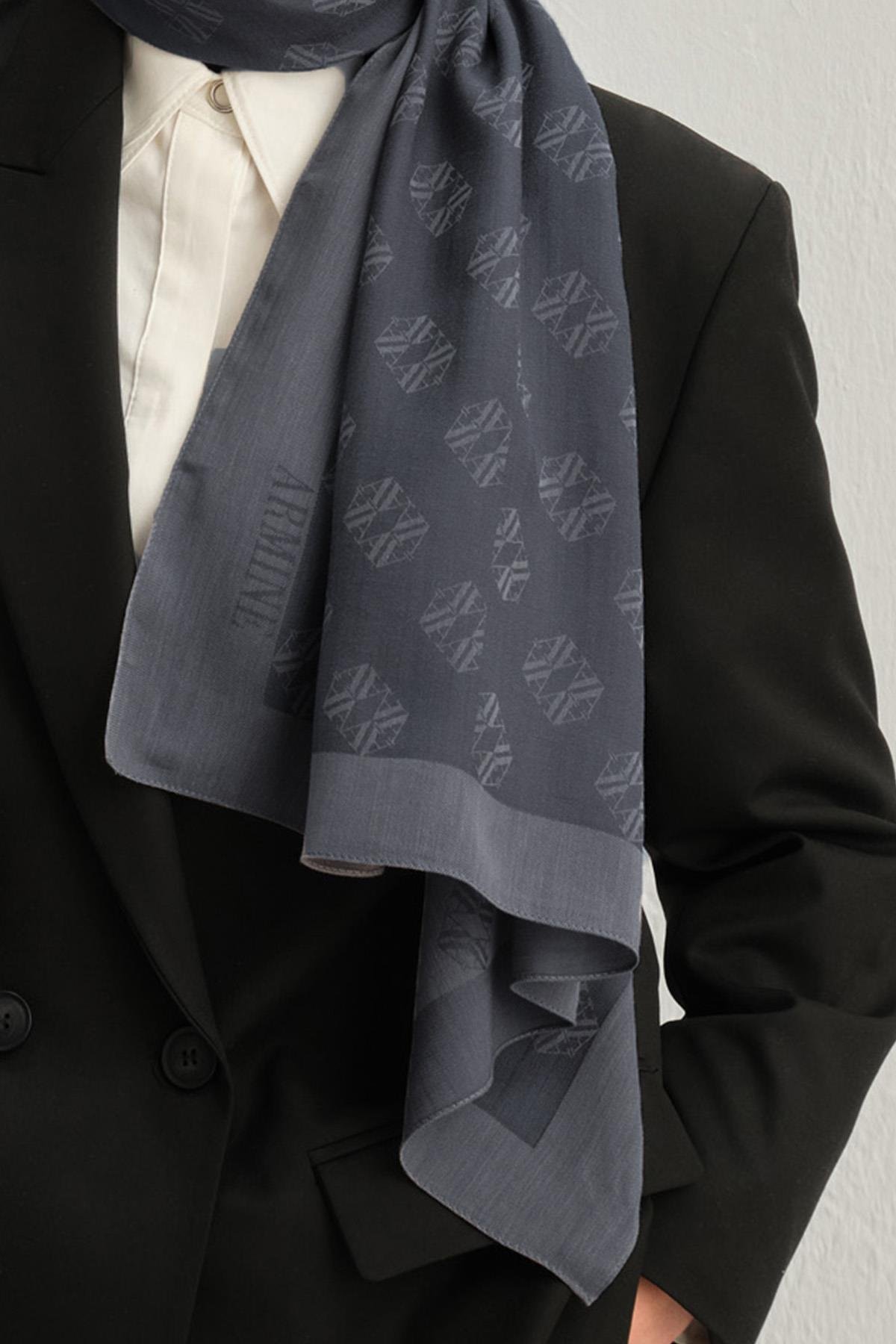 Armine Tensel İpek Şal 1 - Minimal Monogram Desen - 02 - Füme