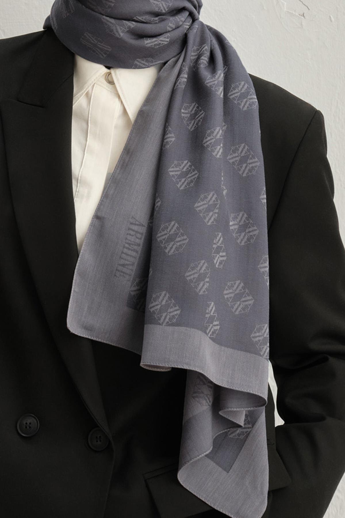 Armine Tensel İpek Şal 1 - Minimal Monogram Desen - 3296 - Gri