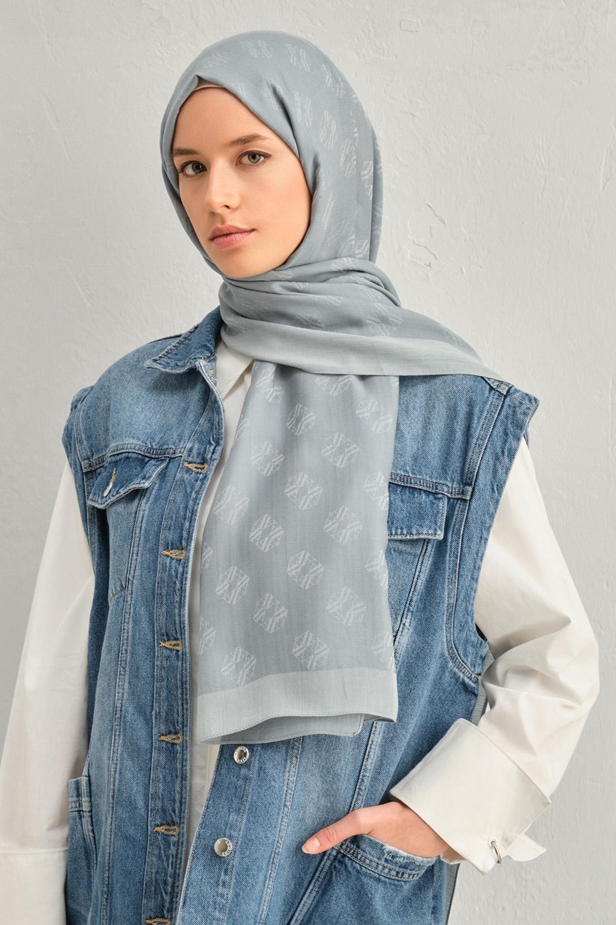 Armine Tensel İpek Şal 1 - Minimal Monogram Desen - 3291 - Su Yeşili