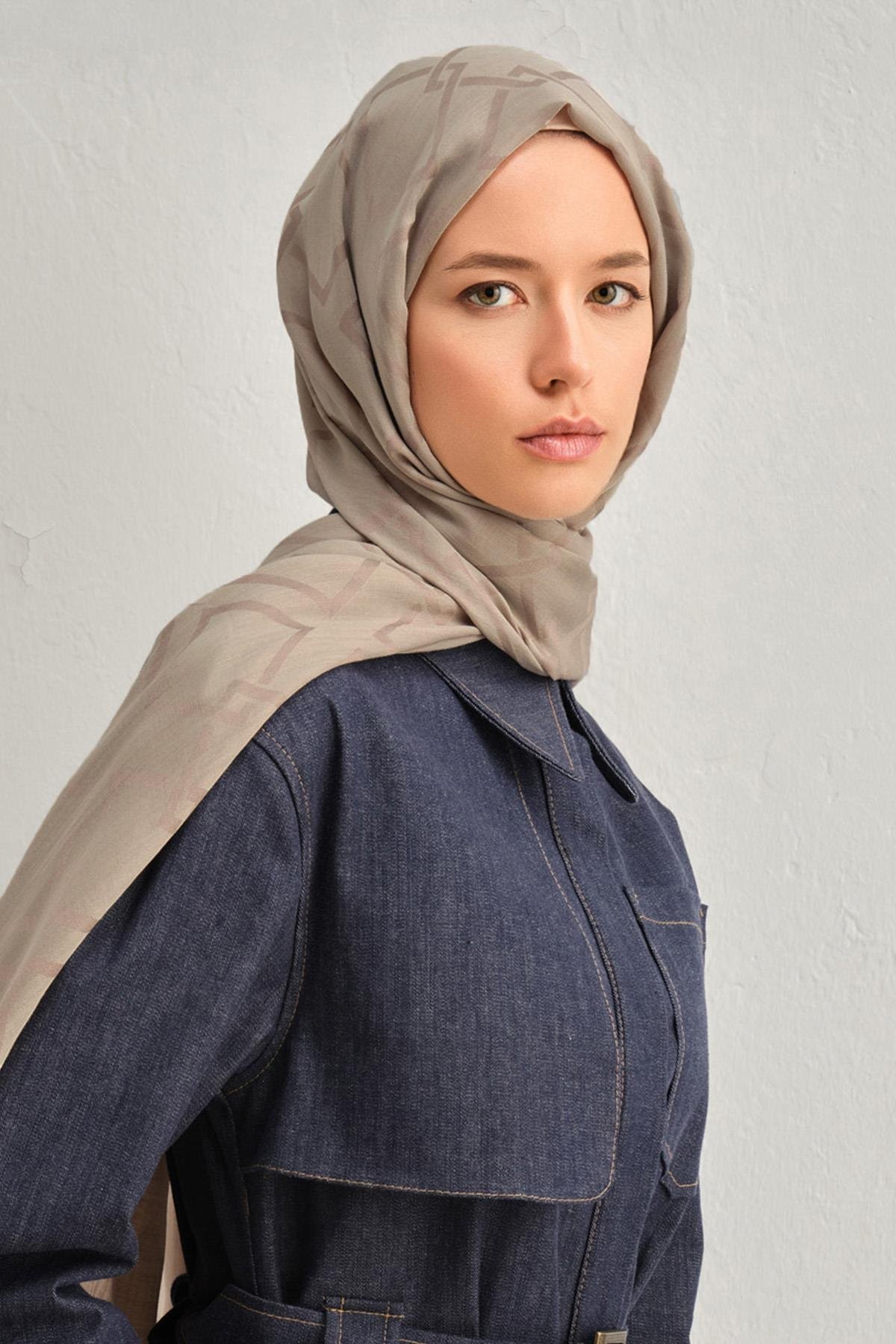 Armine Tensel İpek Şal 2 - Zincir Desen - 32103 - Sütlü Kahve