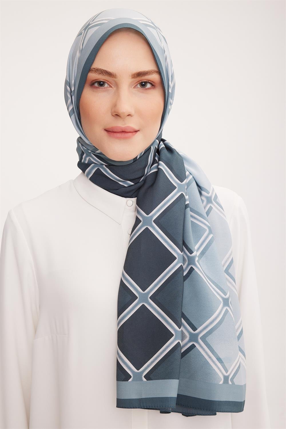 Armine Trend Modal Şal - Karo Desen - 5338-13