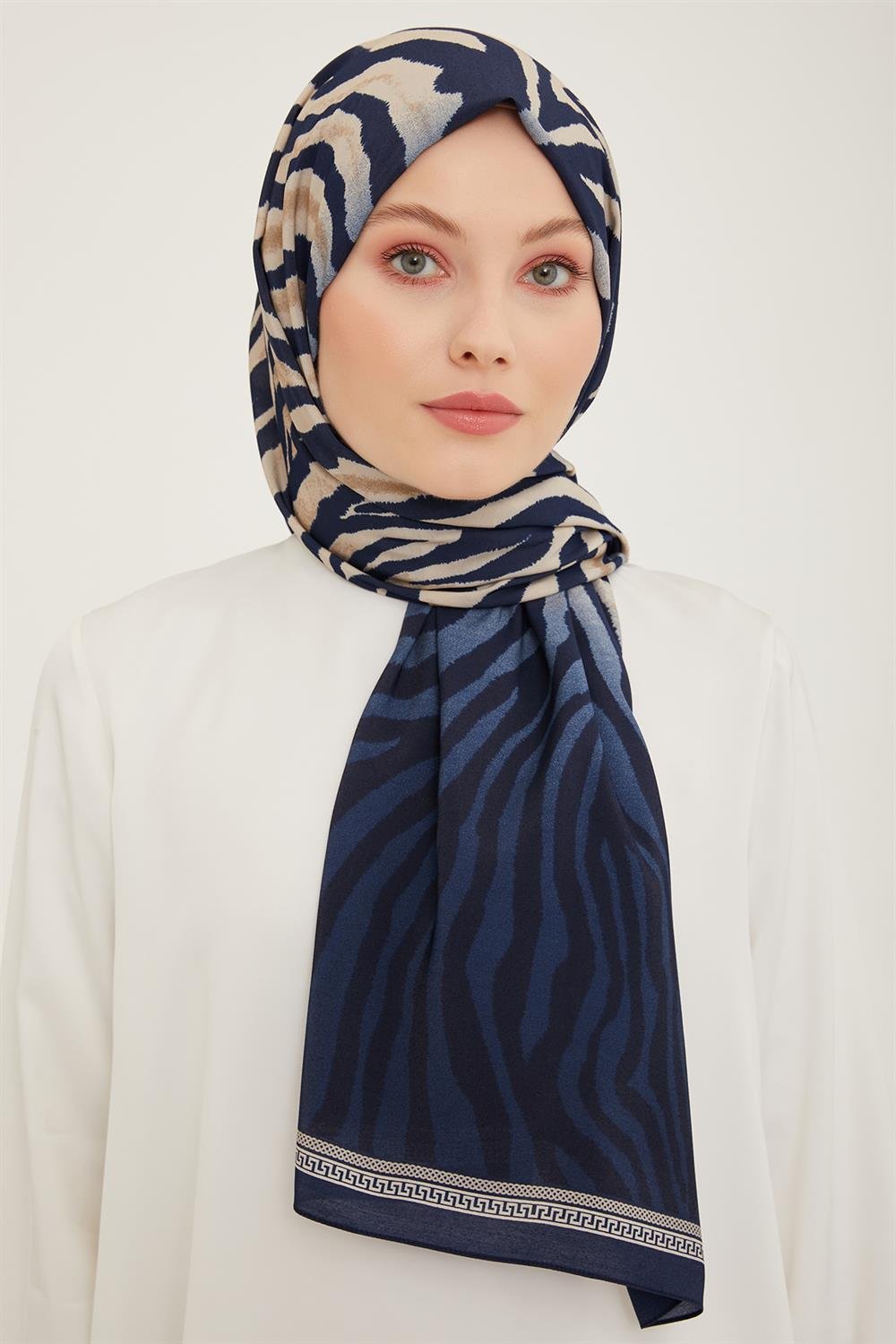 Armine Trend Modal Şal - Zebra Desen - 5747-10