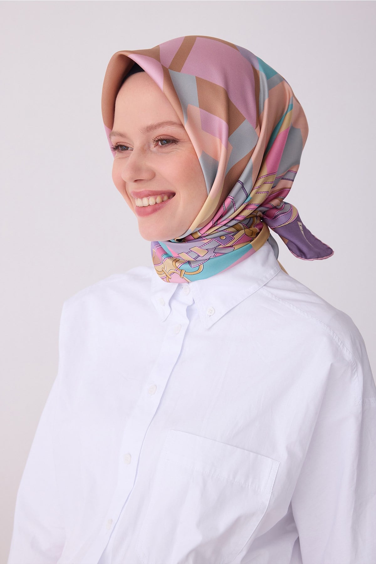 Belli İpek Eşarp - 4300D-84 - Tivil