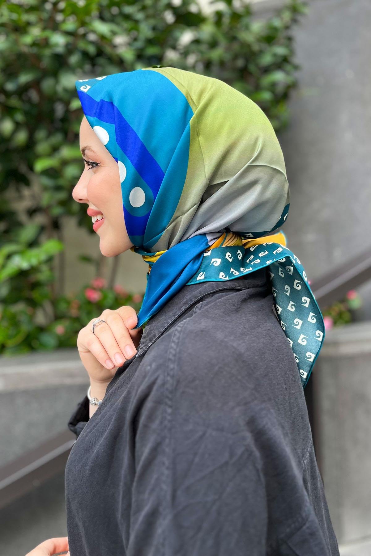 Pierre Cardin Silk Scarf - 2021 Spring-Summer - 8213438-953 - Twill