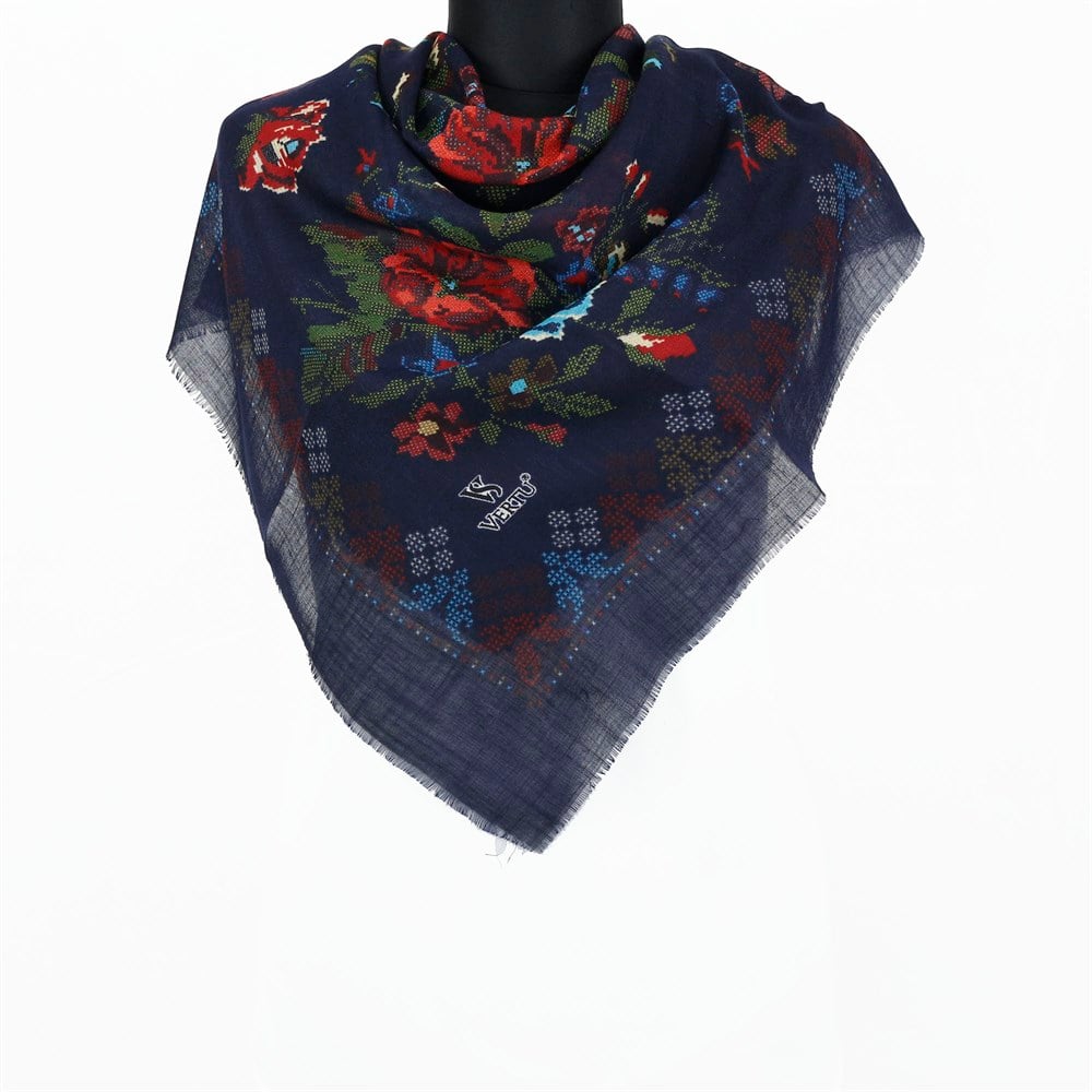 Vertu Kanaviçe Desen Flamlı Eşarp - 05 Lacivert, Kırmızı