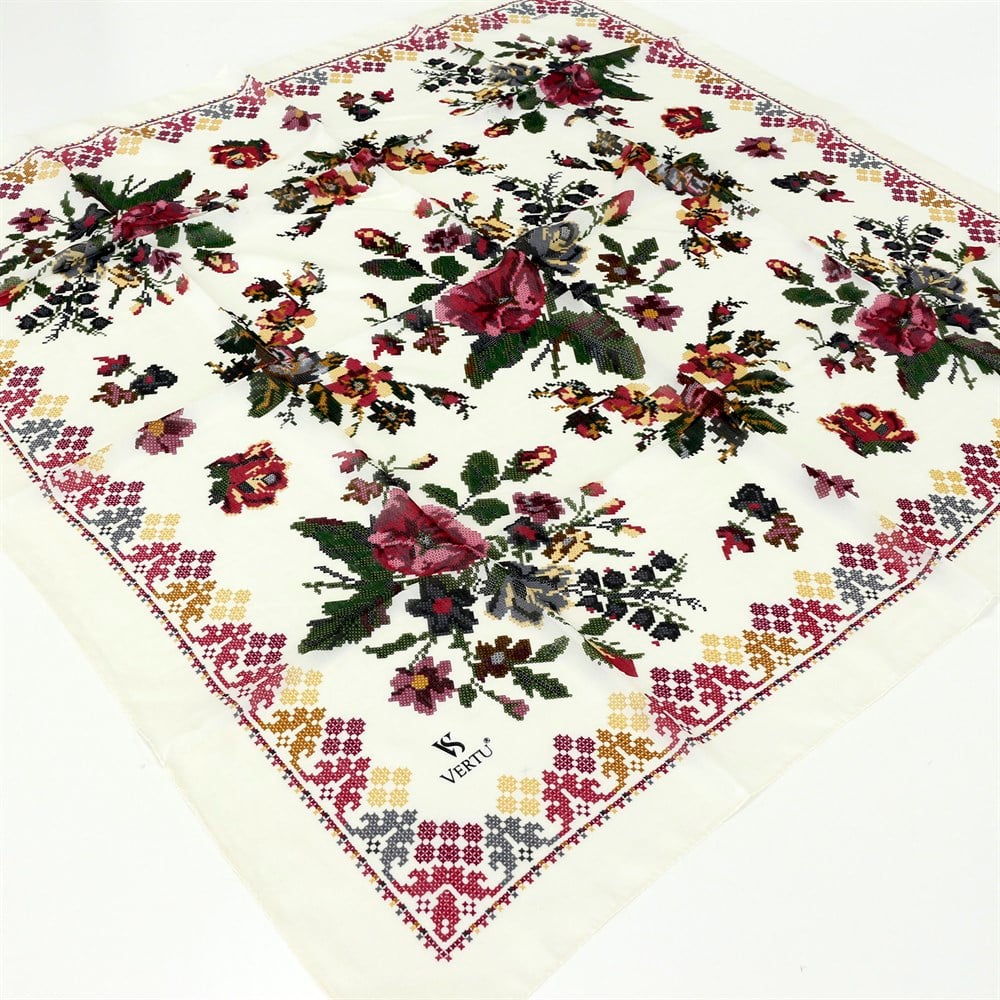 Vertu Kanaviçe Desenli Yazma - 09 Krem-Mor