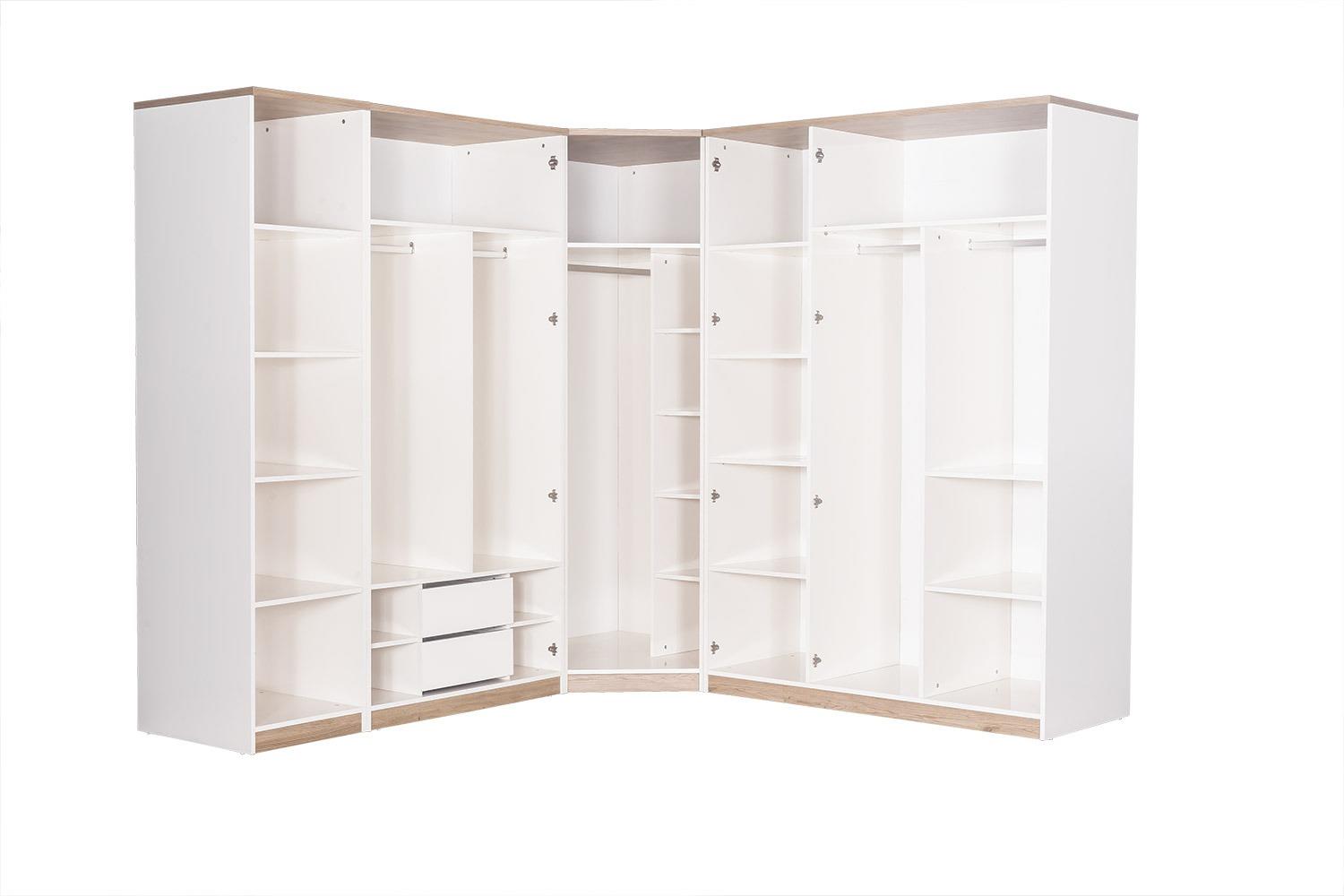 BAHA GİYİNME ODASI