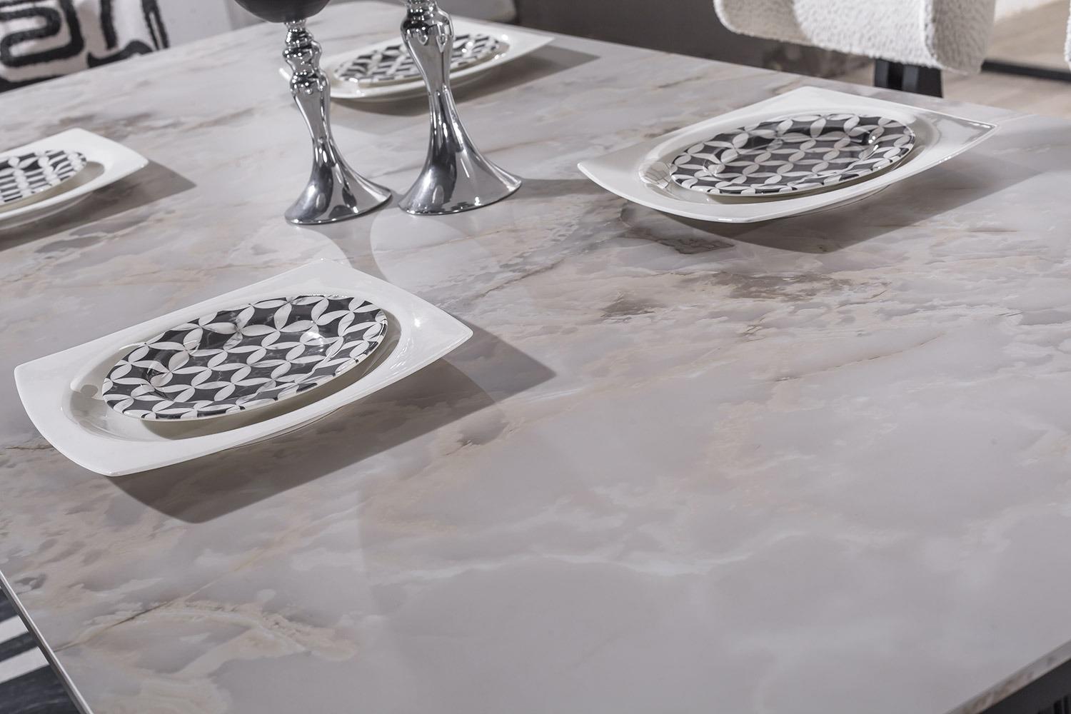 BARCELONA YEMEK ODASI TAKIMI