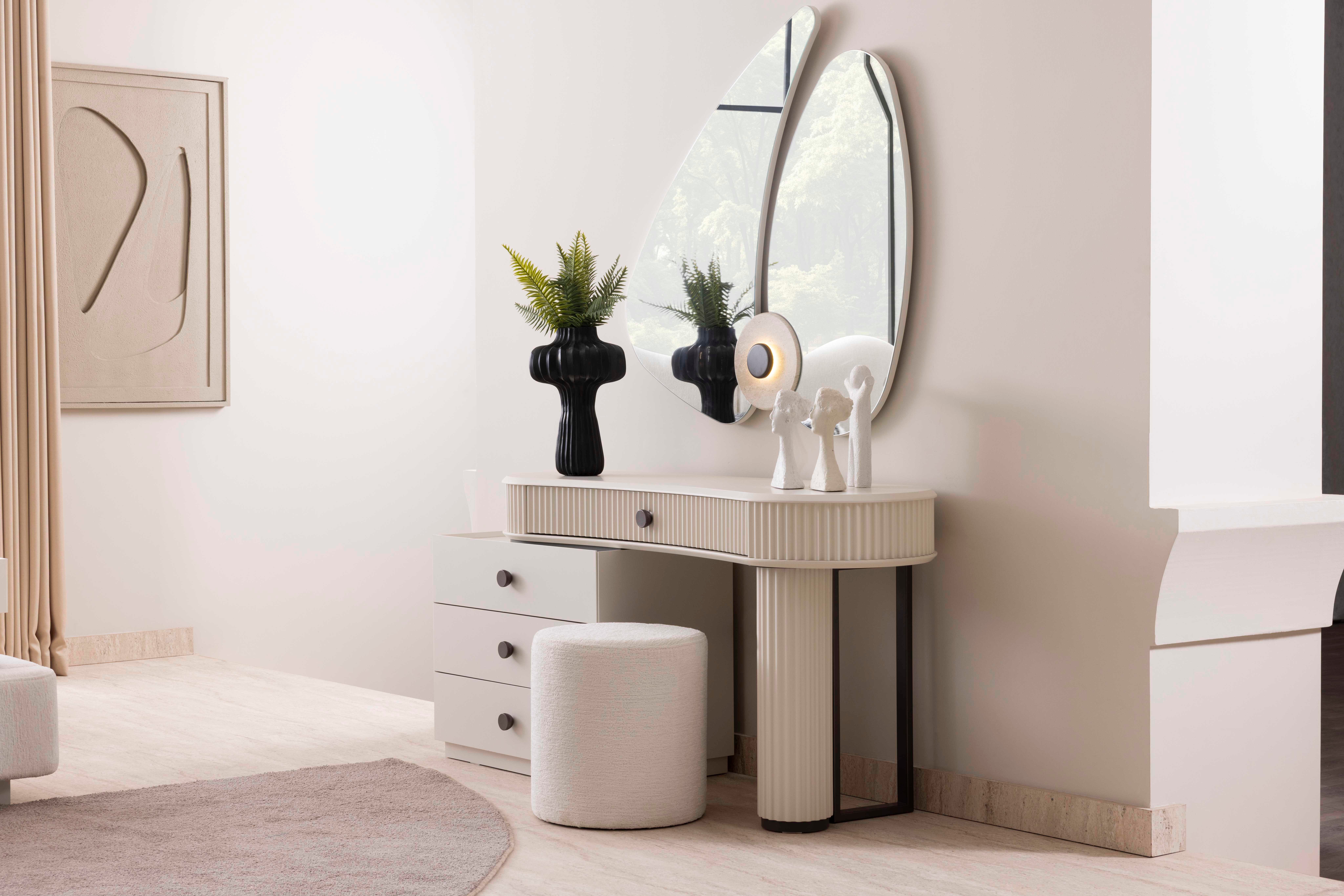 BELGRAD YATAK ODASI TAKIMI