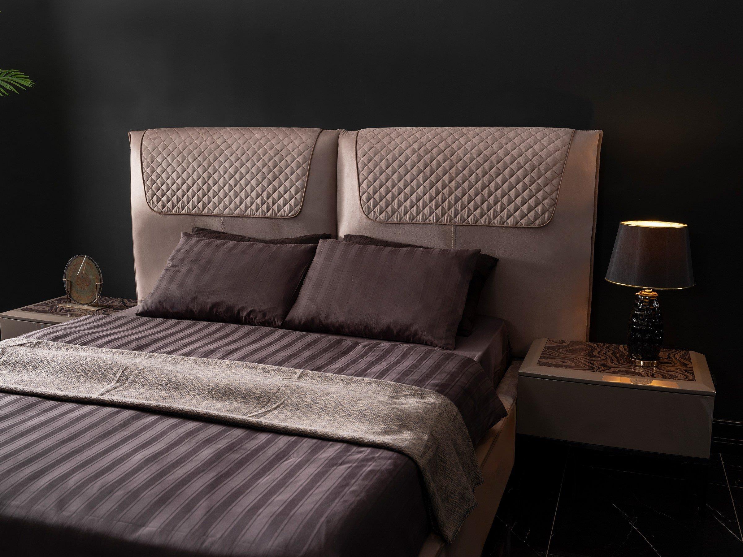 BENTLEY YATAK ODASI TAKIMI