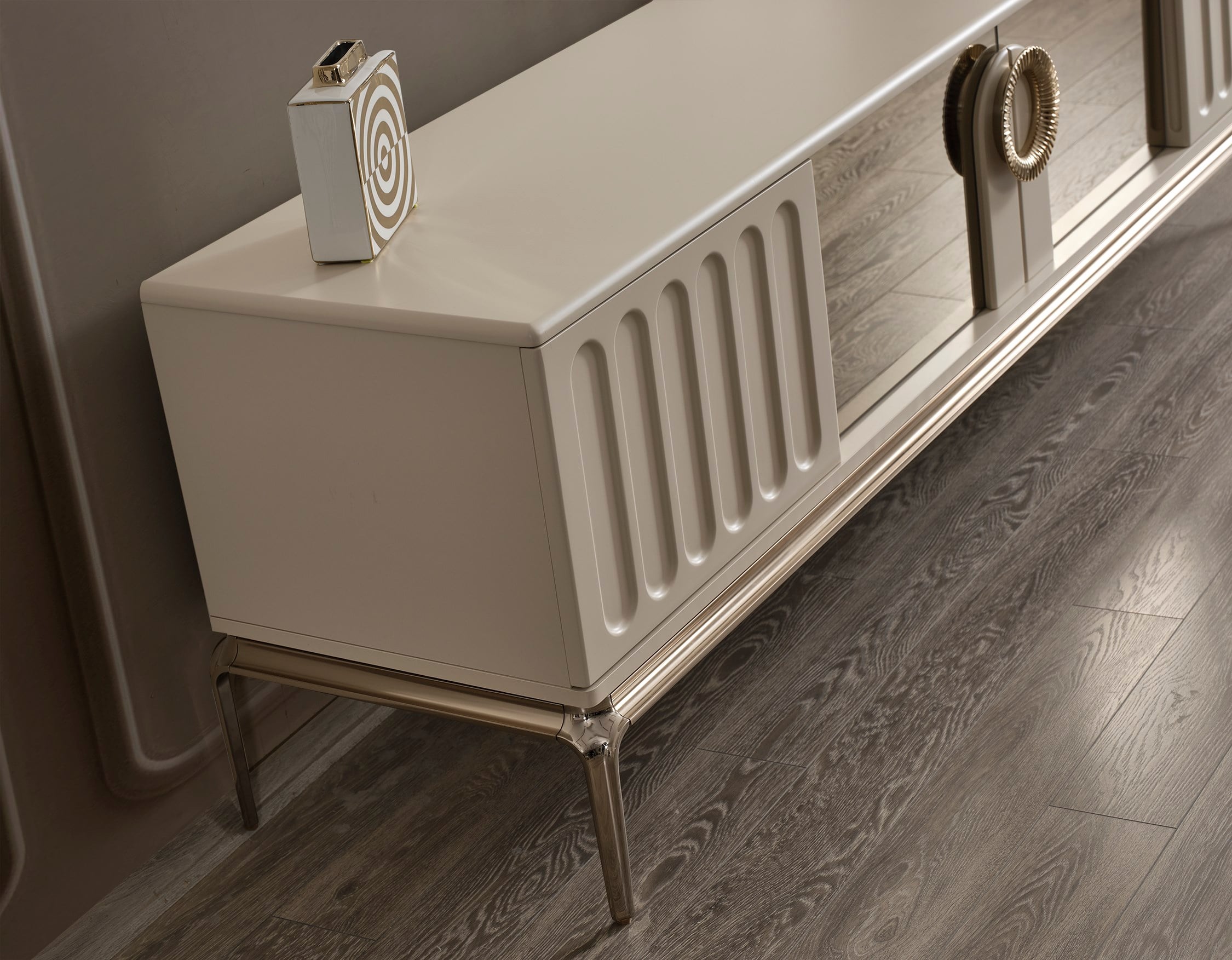 DELÜX DUVAR ÜNİTESİ