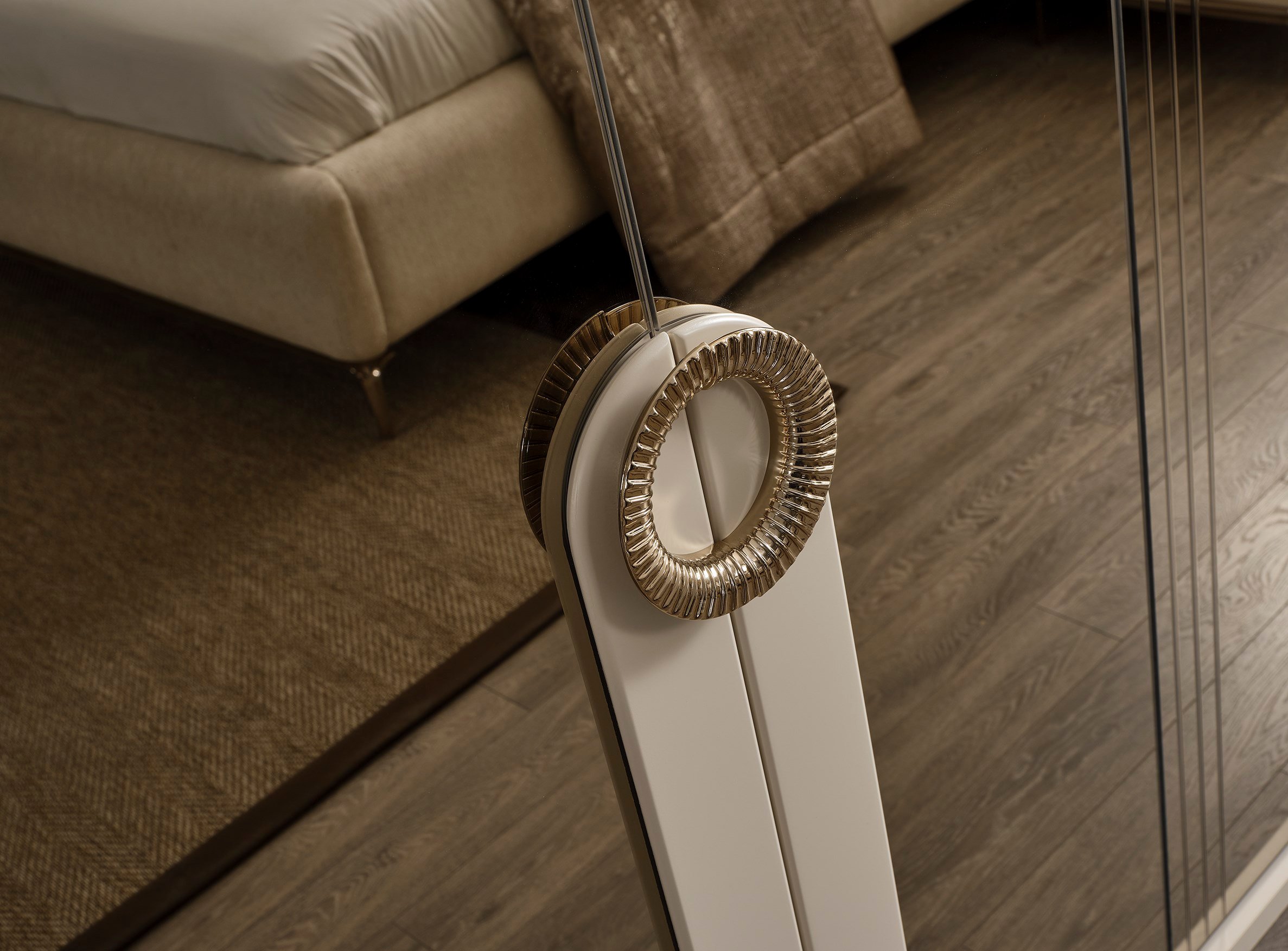 DELÜX YATAK ODASI TAKIMI