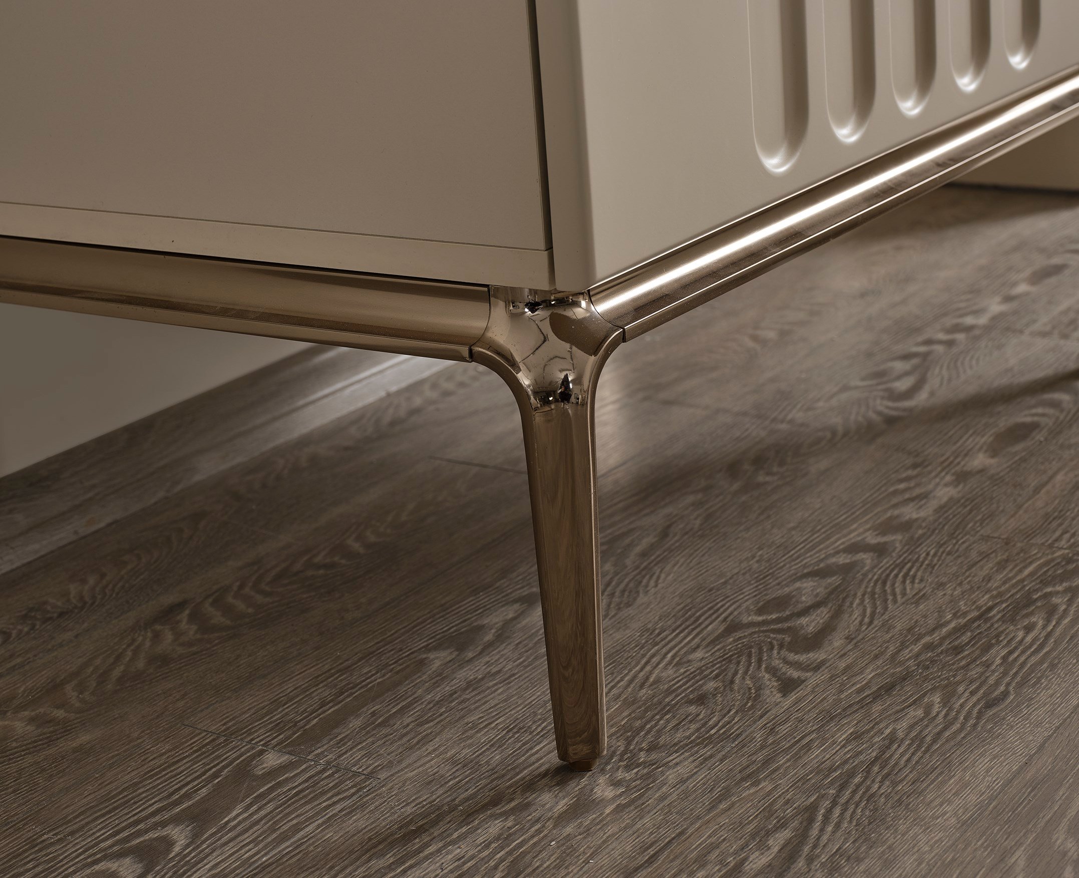 DELÜX YATAK ODASI TAKIMI