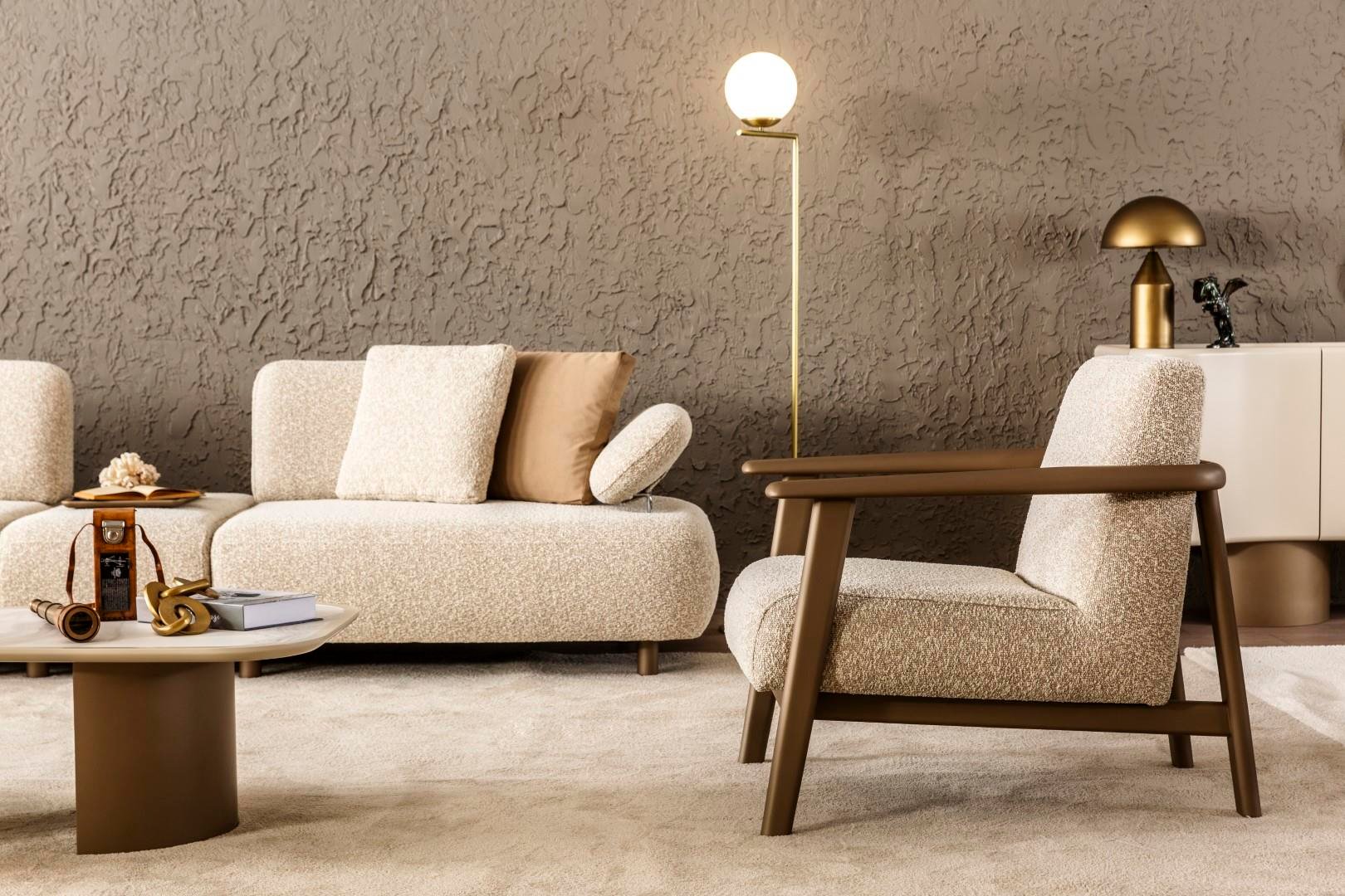 EFES KOLTUK TAKIMI (ÜÇLÜ PUF TEPSİLİ + ÜÇLÜ KOLTUK + BERJER )