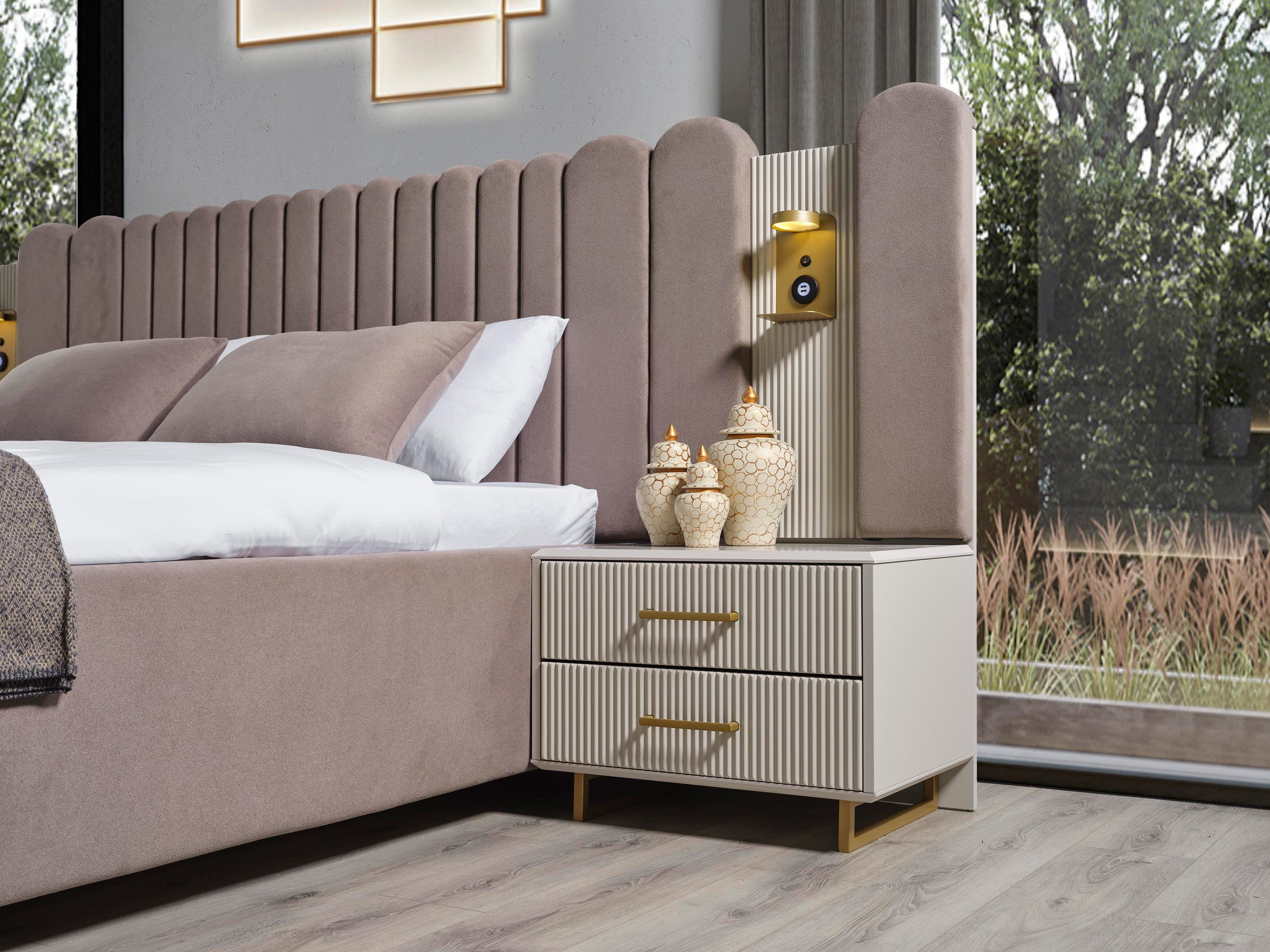 GOLD BLACK LİNE KOMODİN