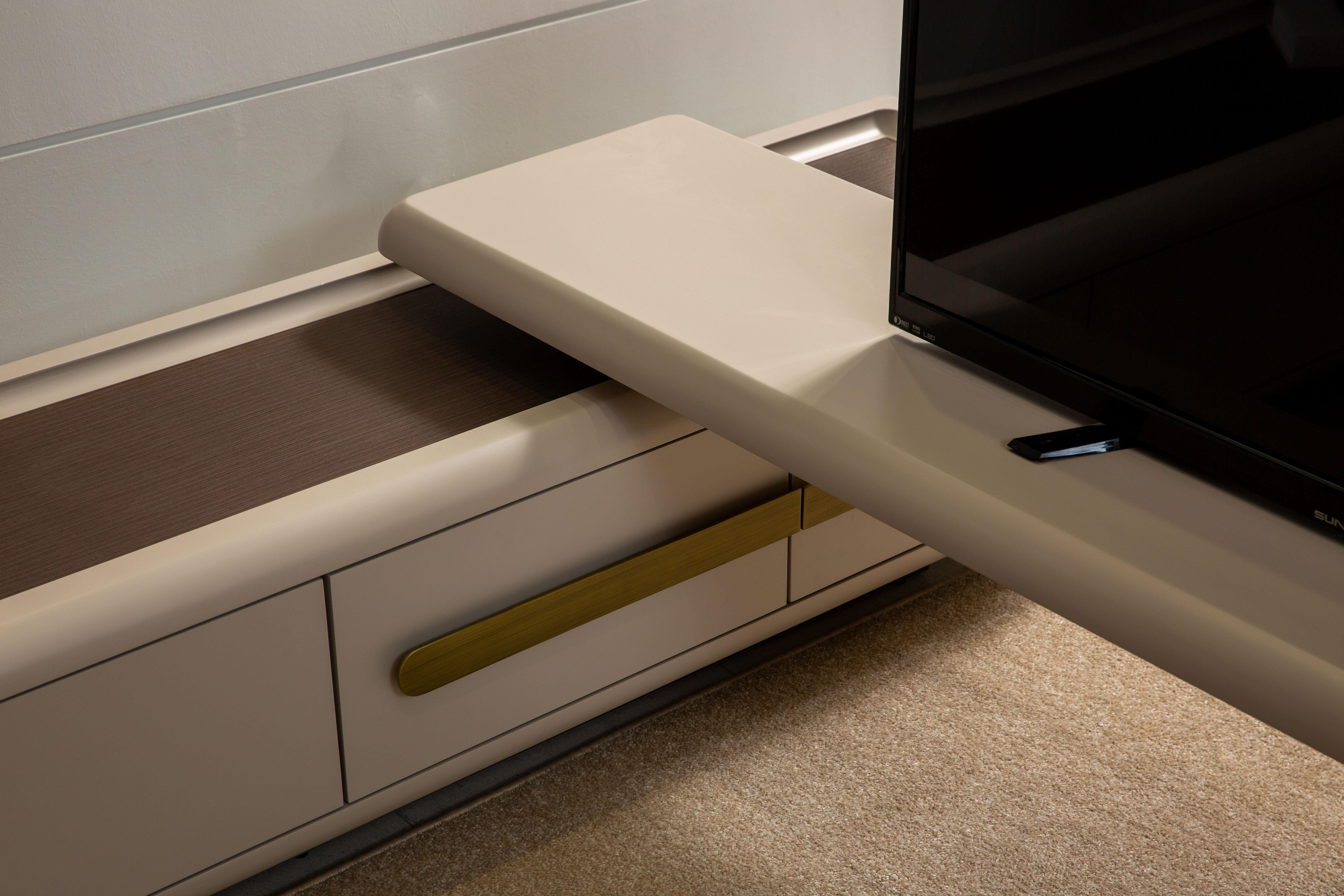 GOLF DUVAR ÜNİTESİ