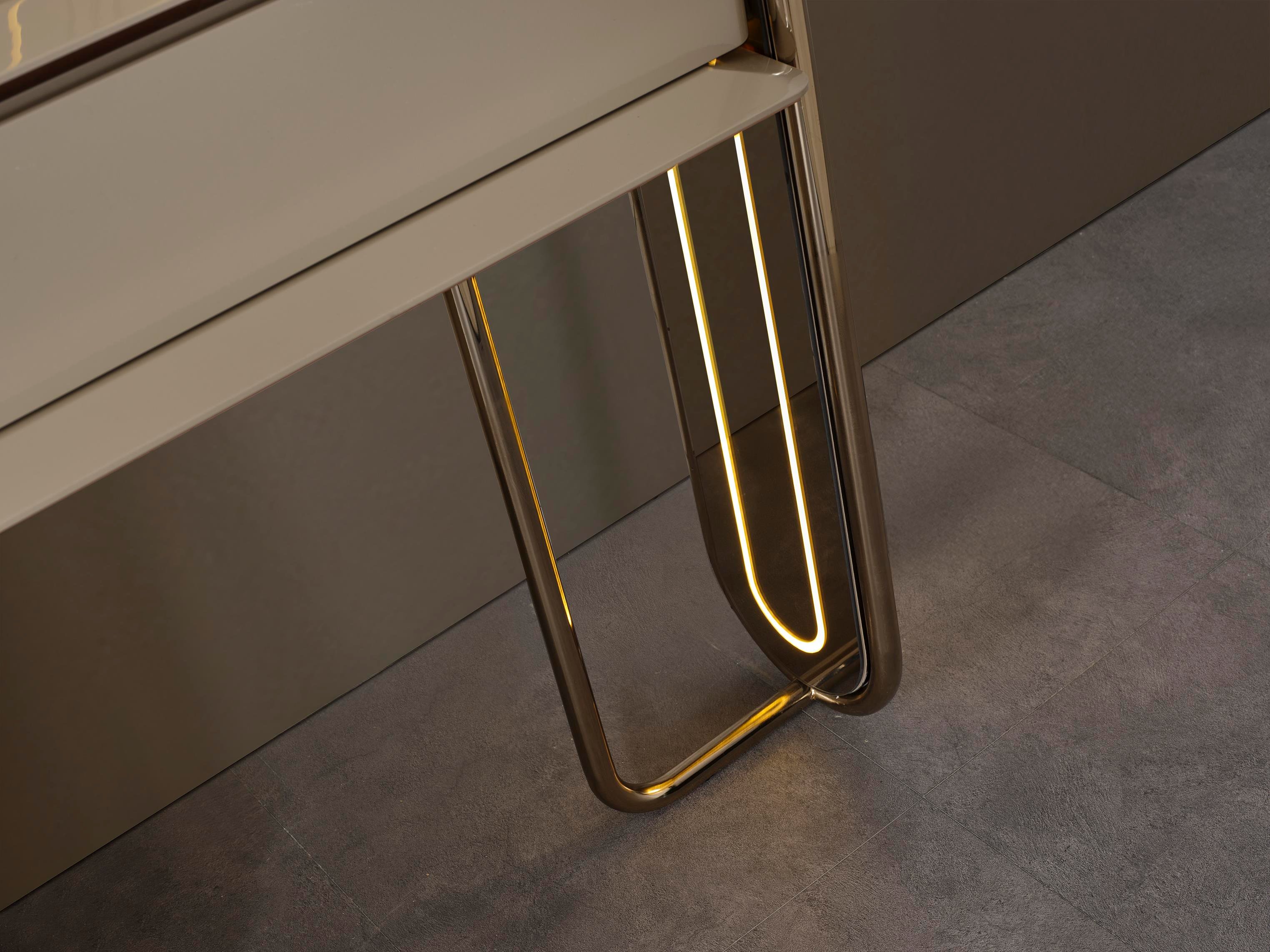 GUCCİ YATAK ODASI TAKIMI