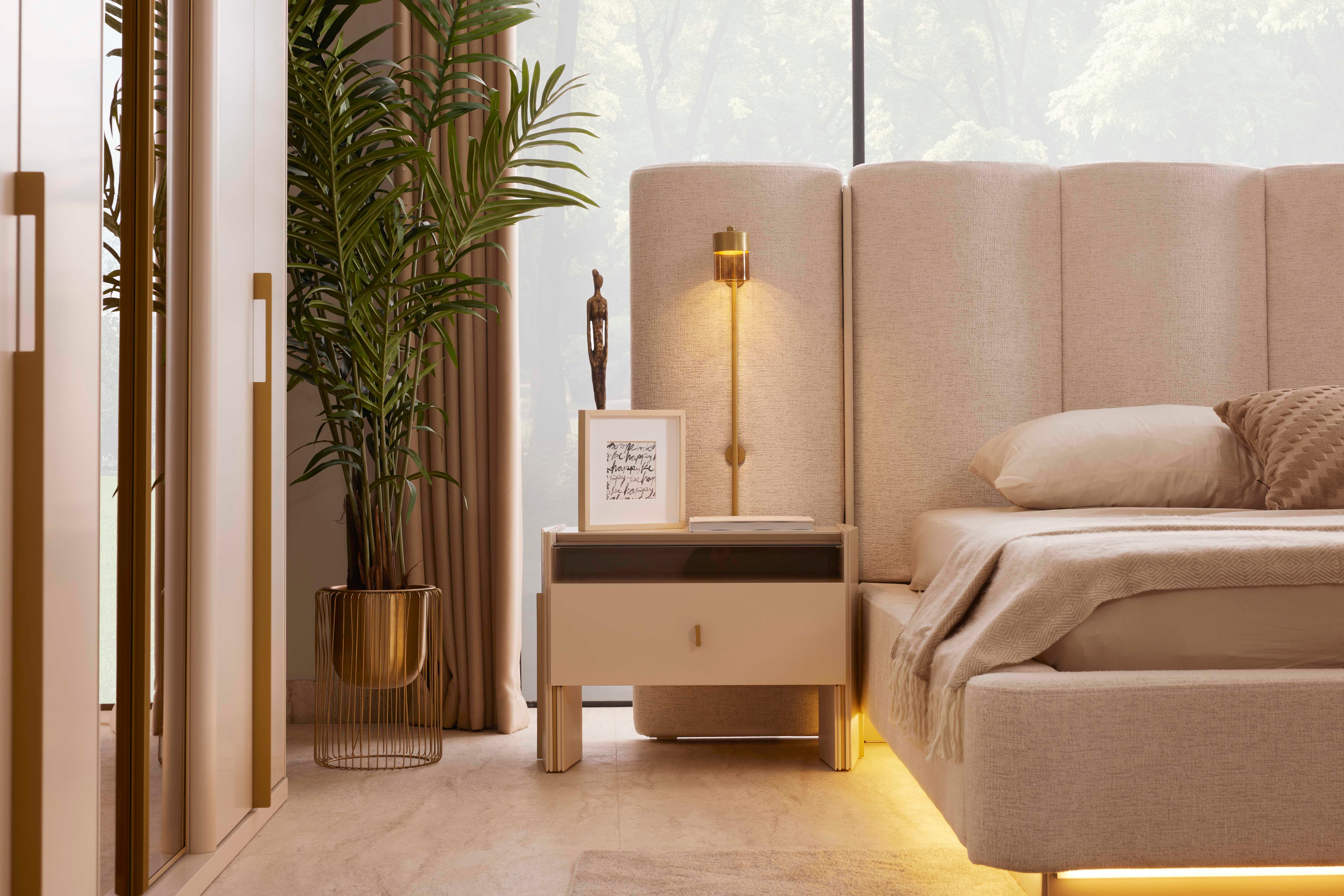 HELEN YATAK ODASI TAKIMI