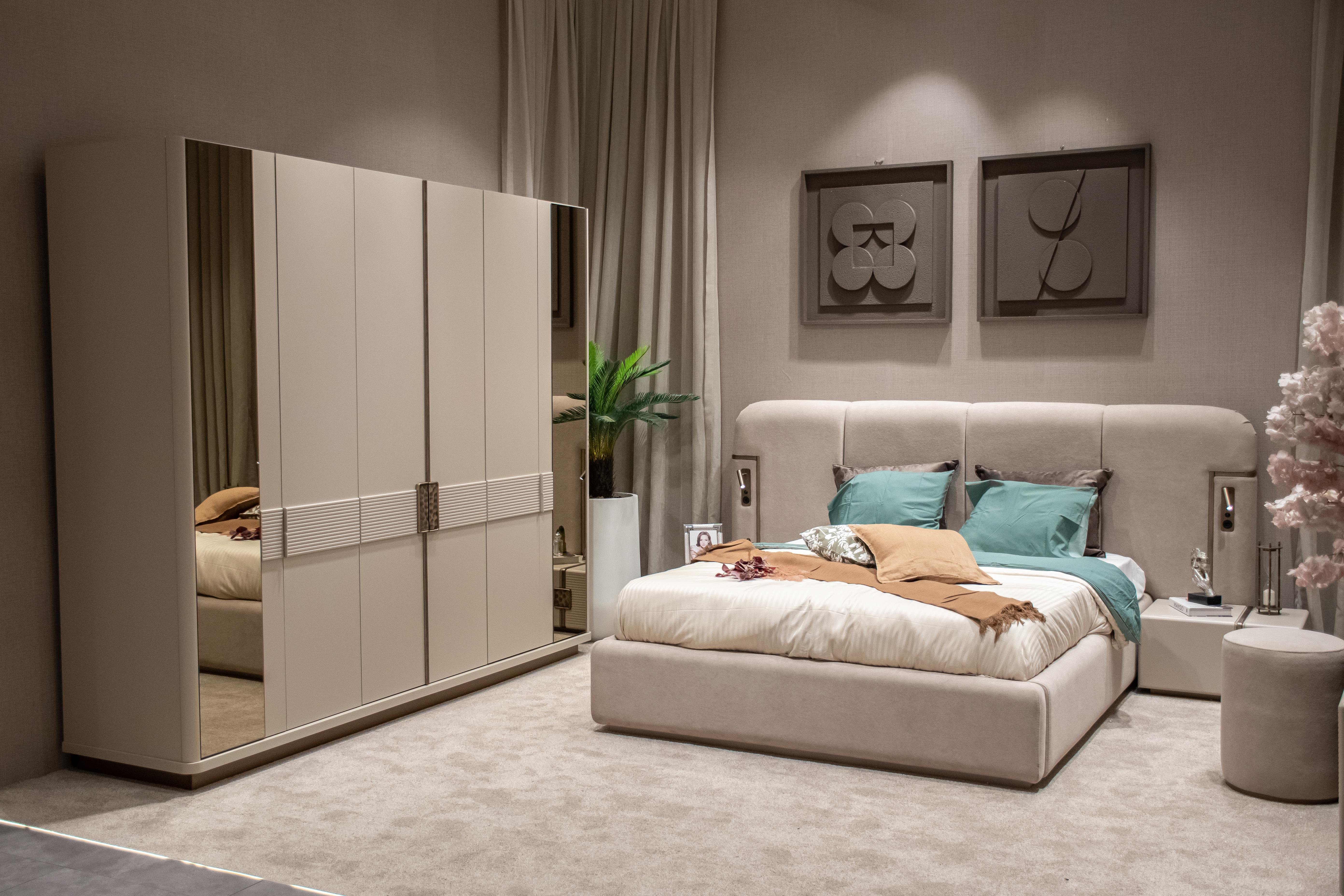 LATTE YATAK ODASI TAKIMI