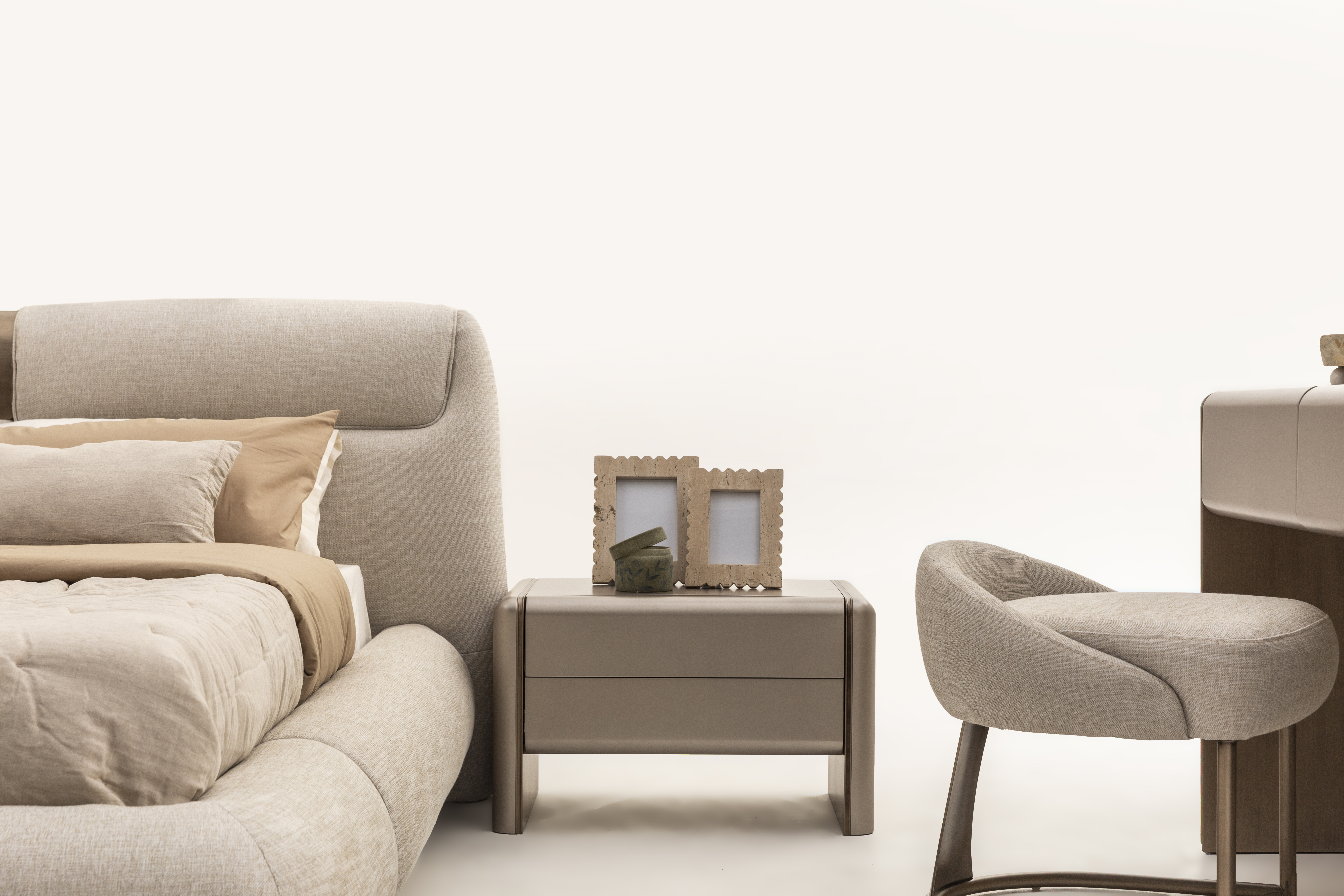 LUİS YATAK ODASI TAKIMI