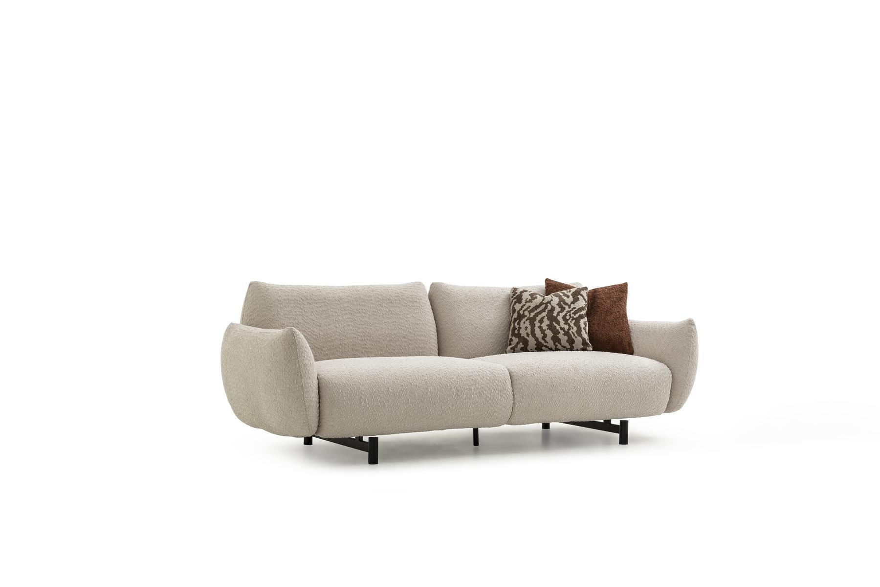 PETRA ÜÇLÜ KOLTUK