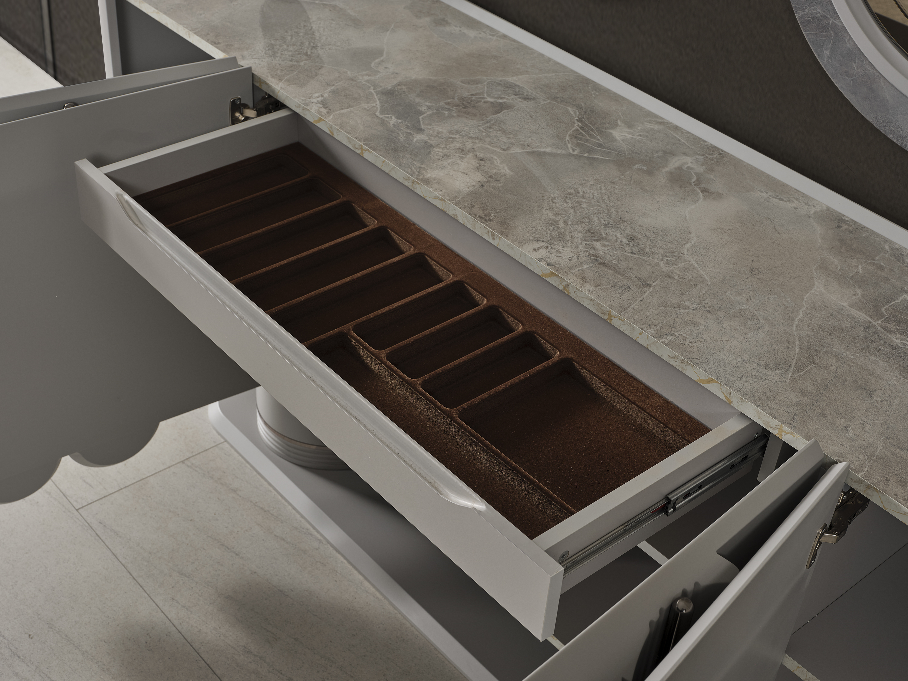 PRADA SİS GRİ YEMEK ODASI TAKIMI