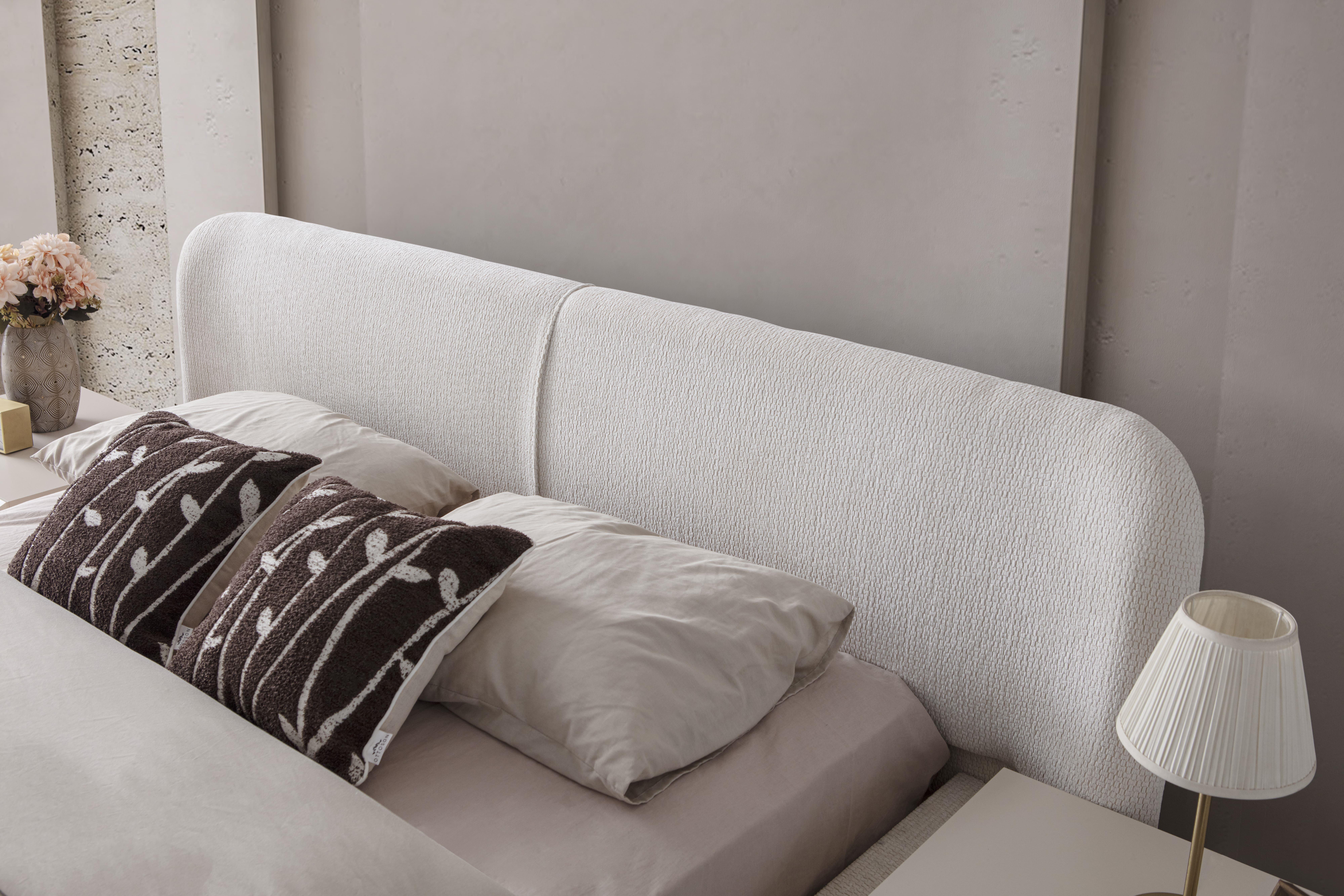 ROCCO YATAK ODASI TAKIMI