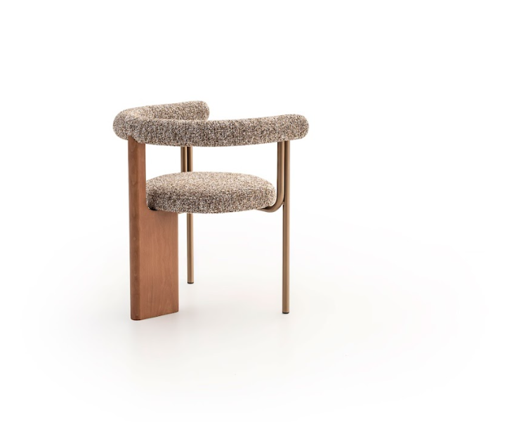 STATUE NOBLE SANDALYE