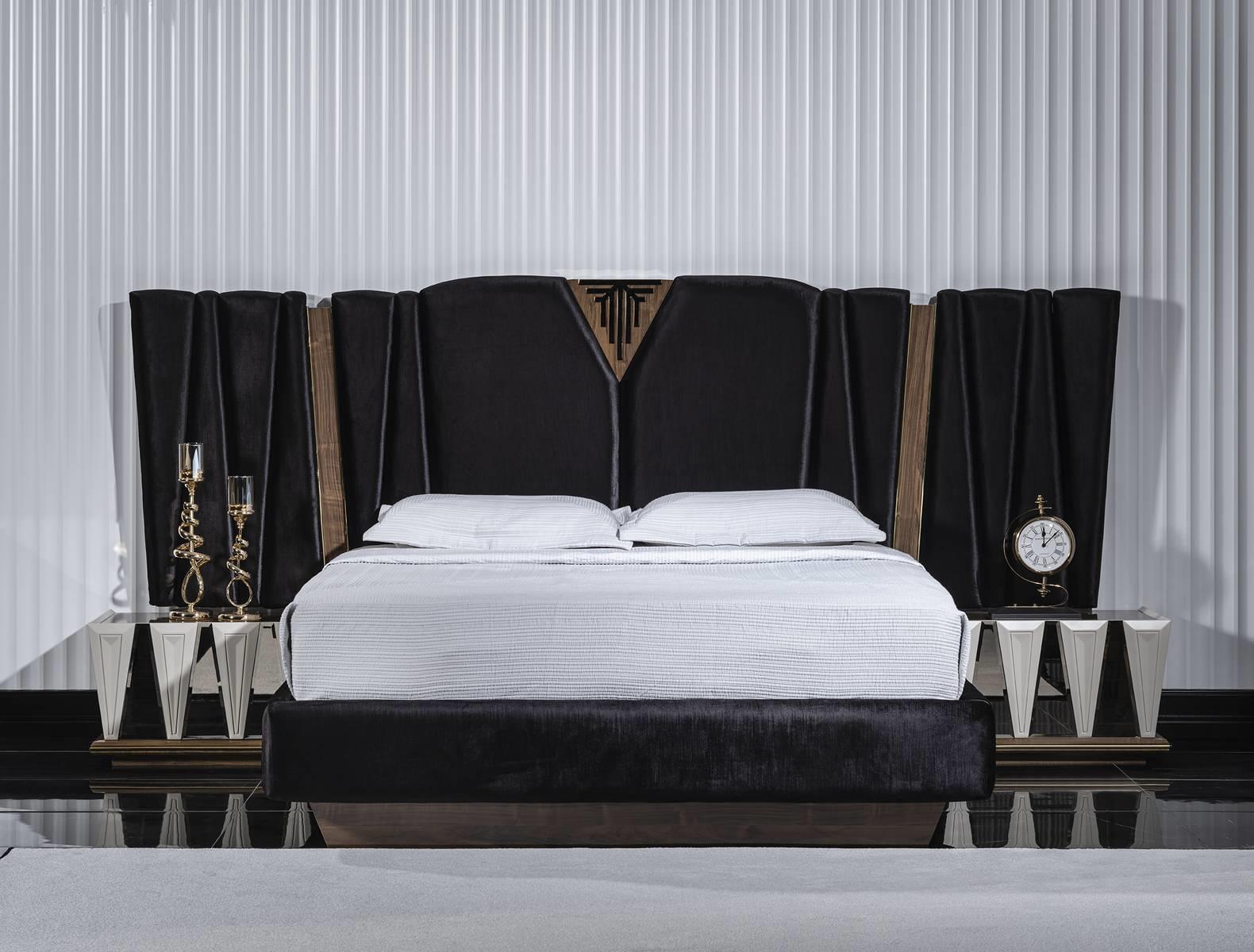 TOKYO YATAK ODASI TAKIMI