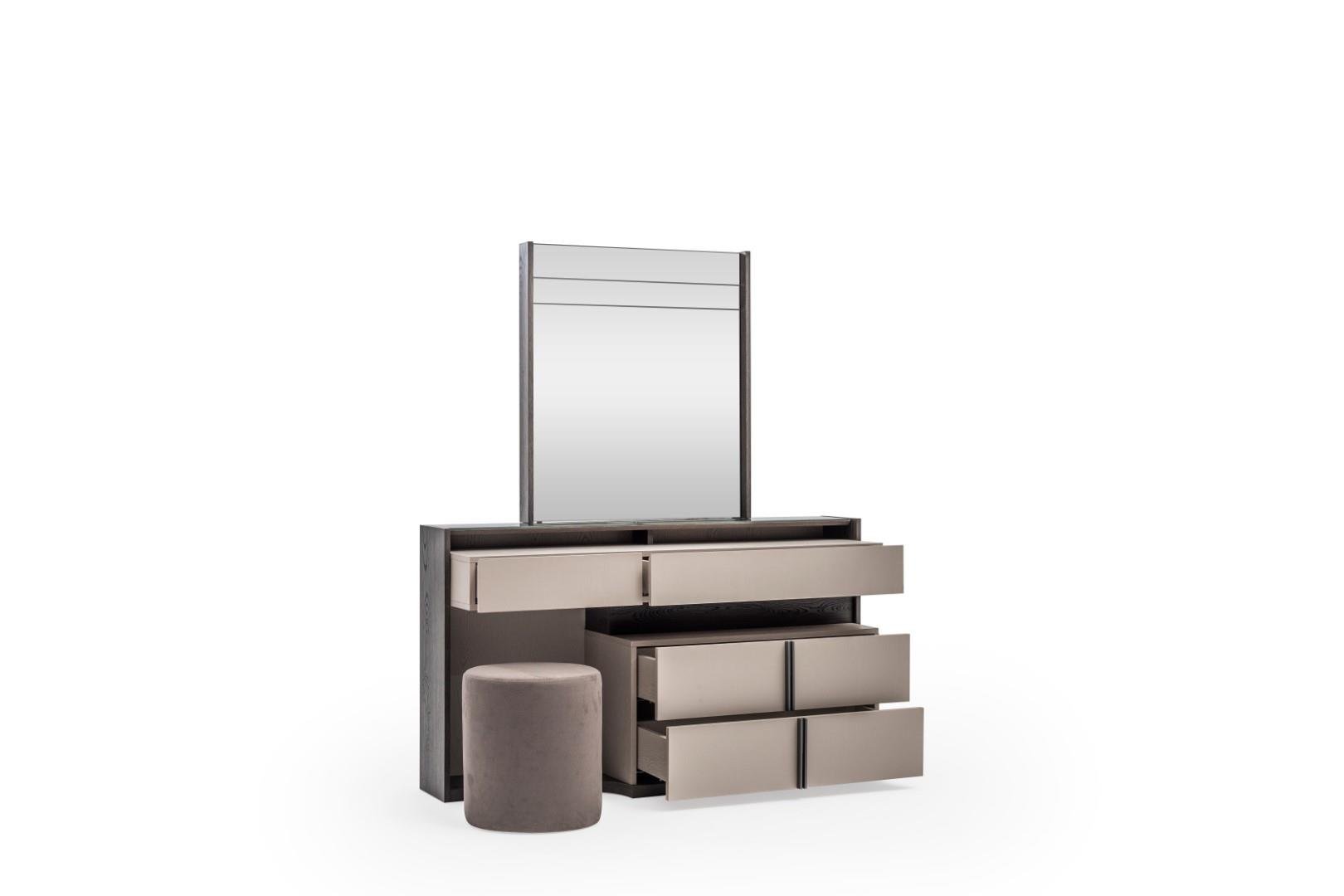 VİTRA AYNALI ŞİFONYER 