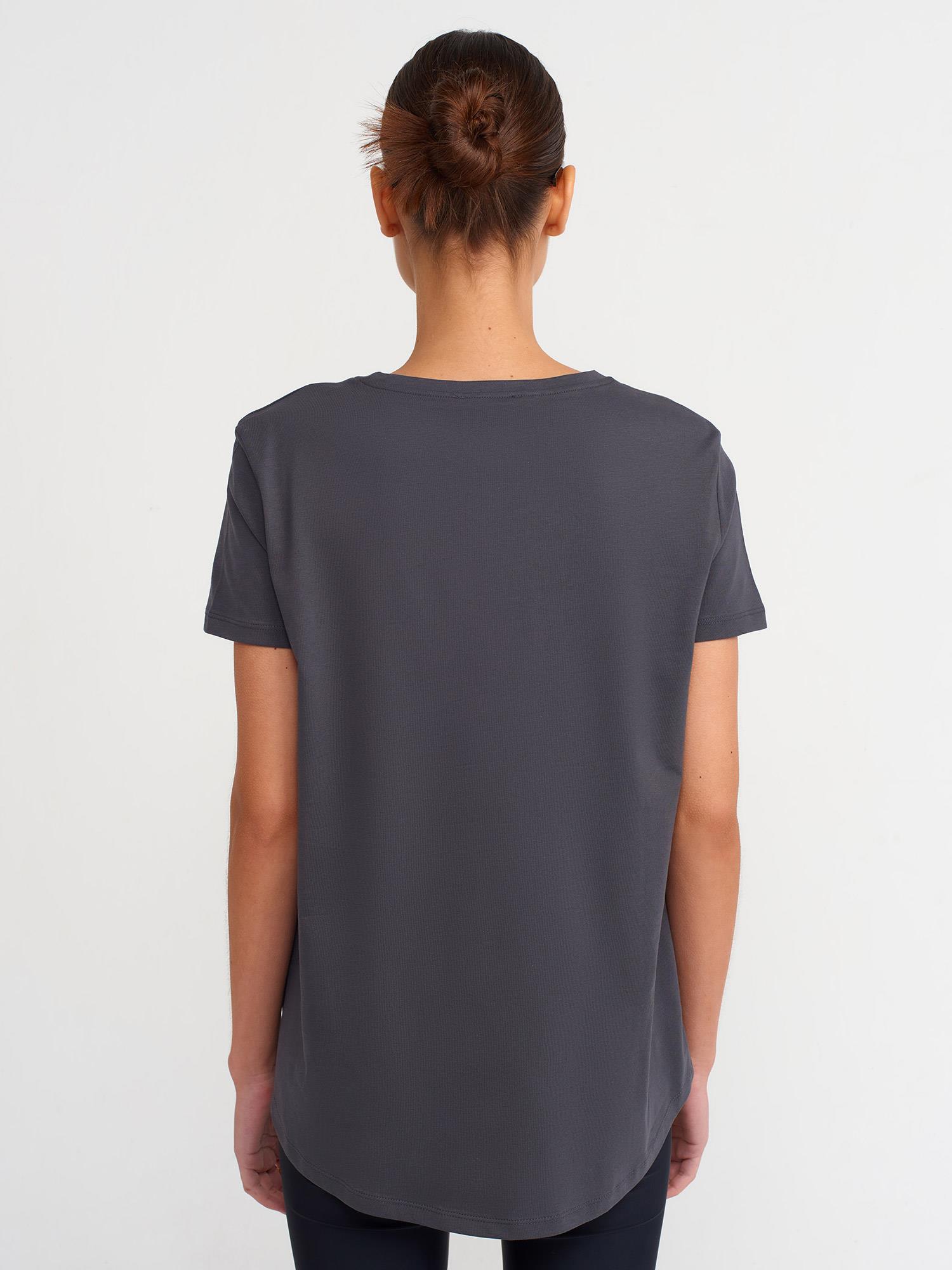Bisiklet Yaka Basic T-shırt