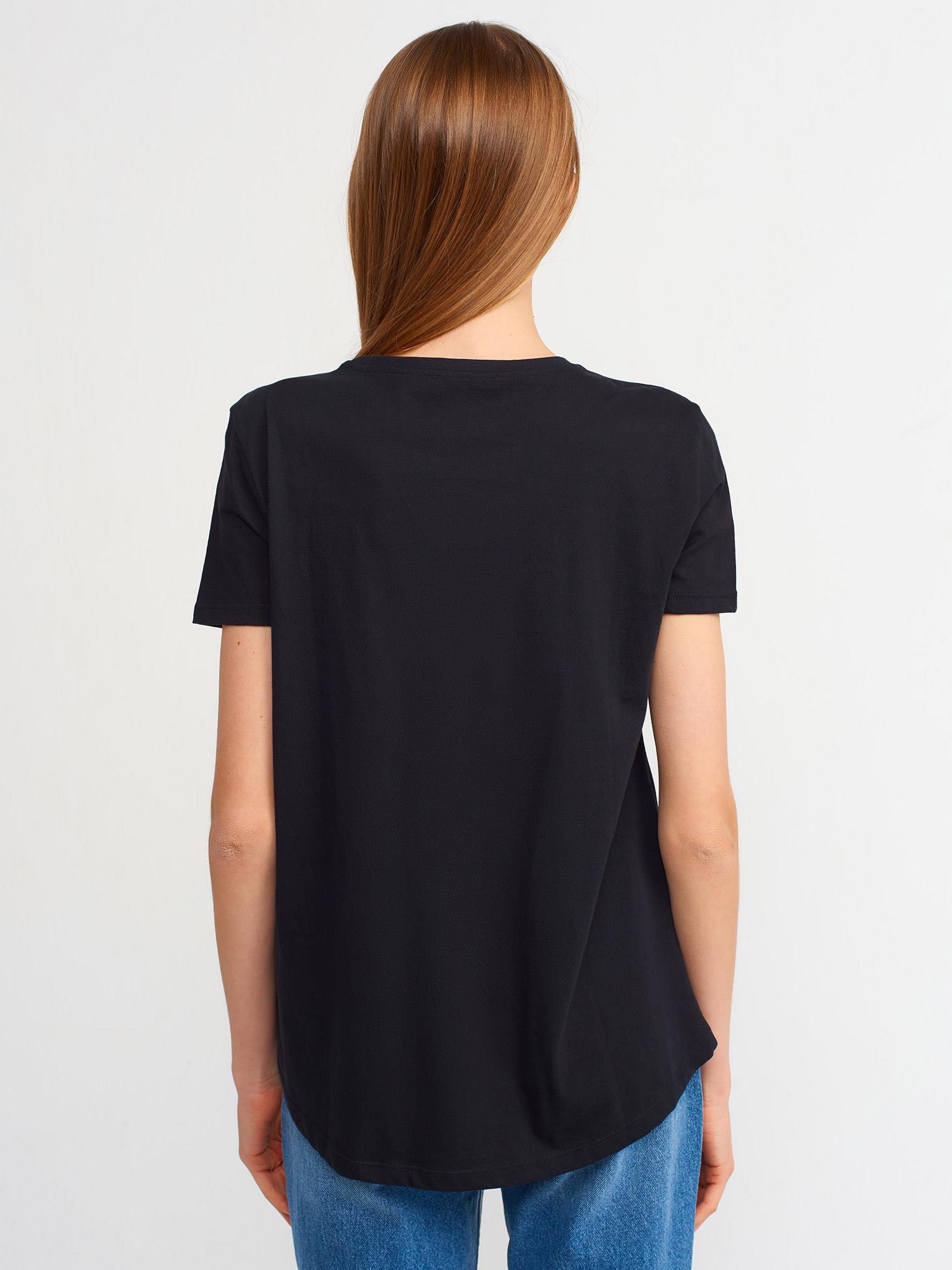 Bisiklet Yaka Basic T-shırt