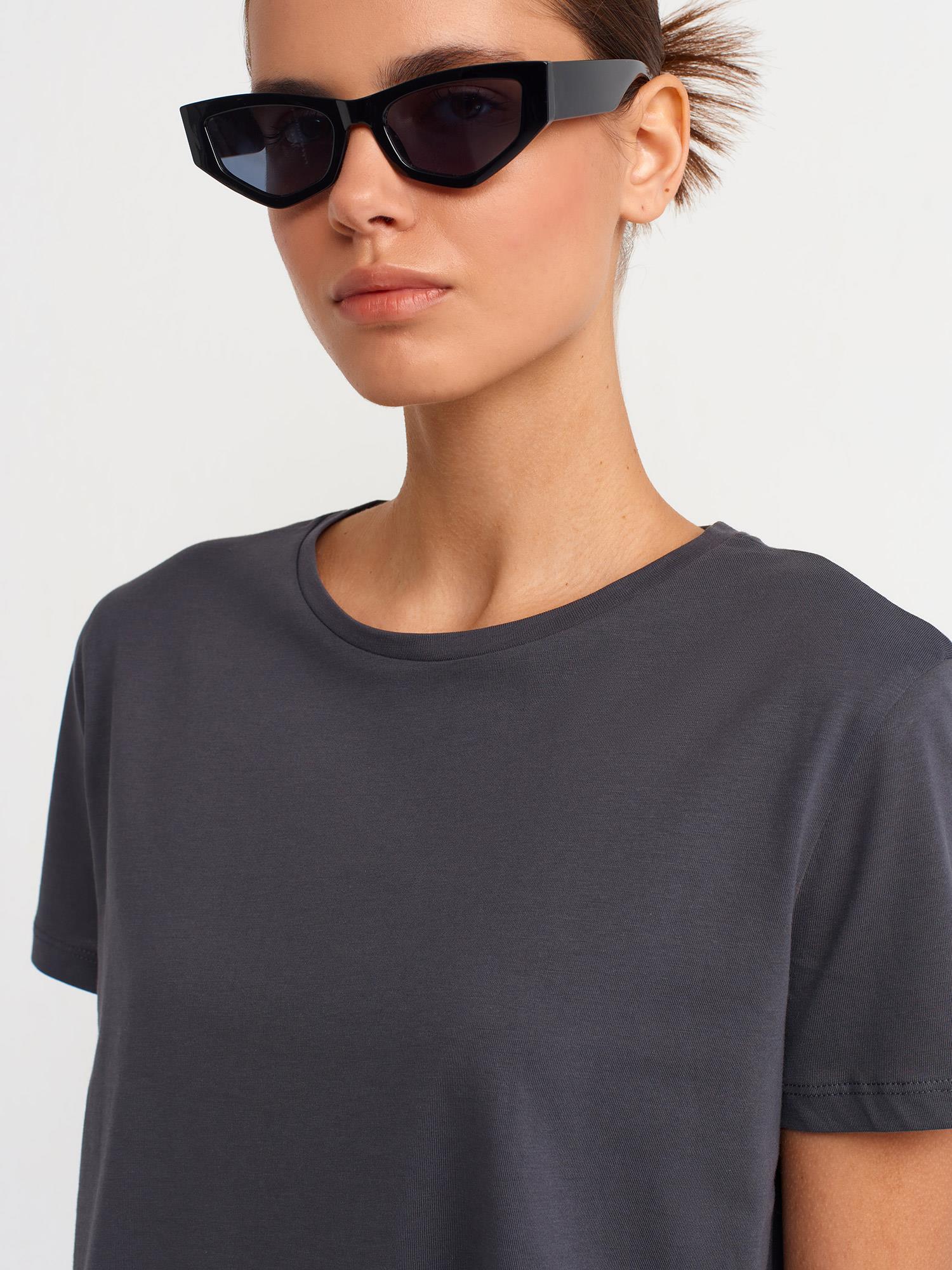 Bisiklet Yaka Basic T-shırt