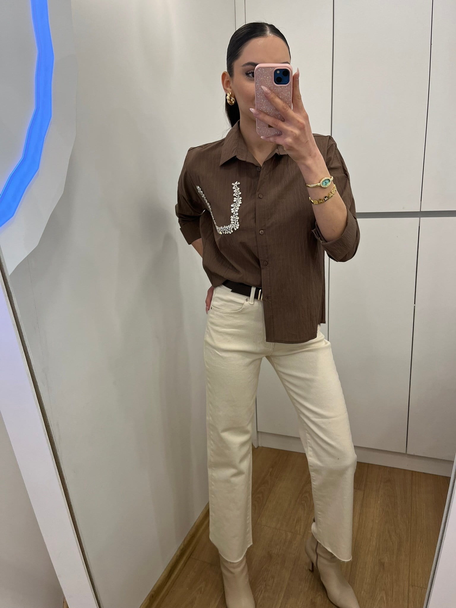ÇİZGİLİ TAŞLI GÖMLEK
