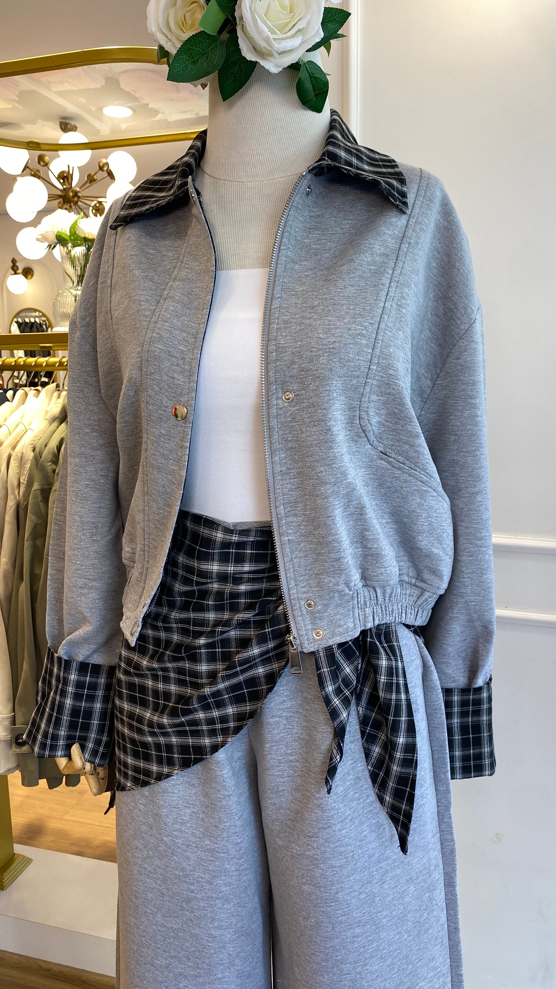 Ekose Detaylı Sweatshirt