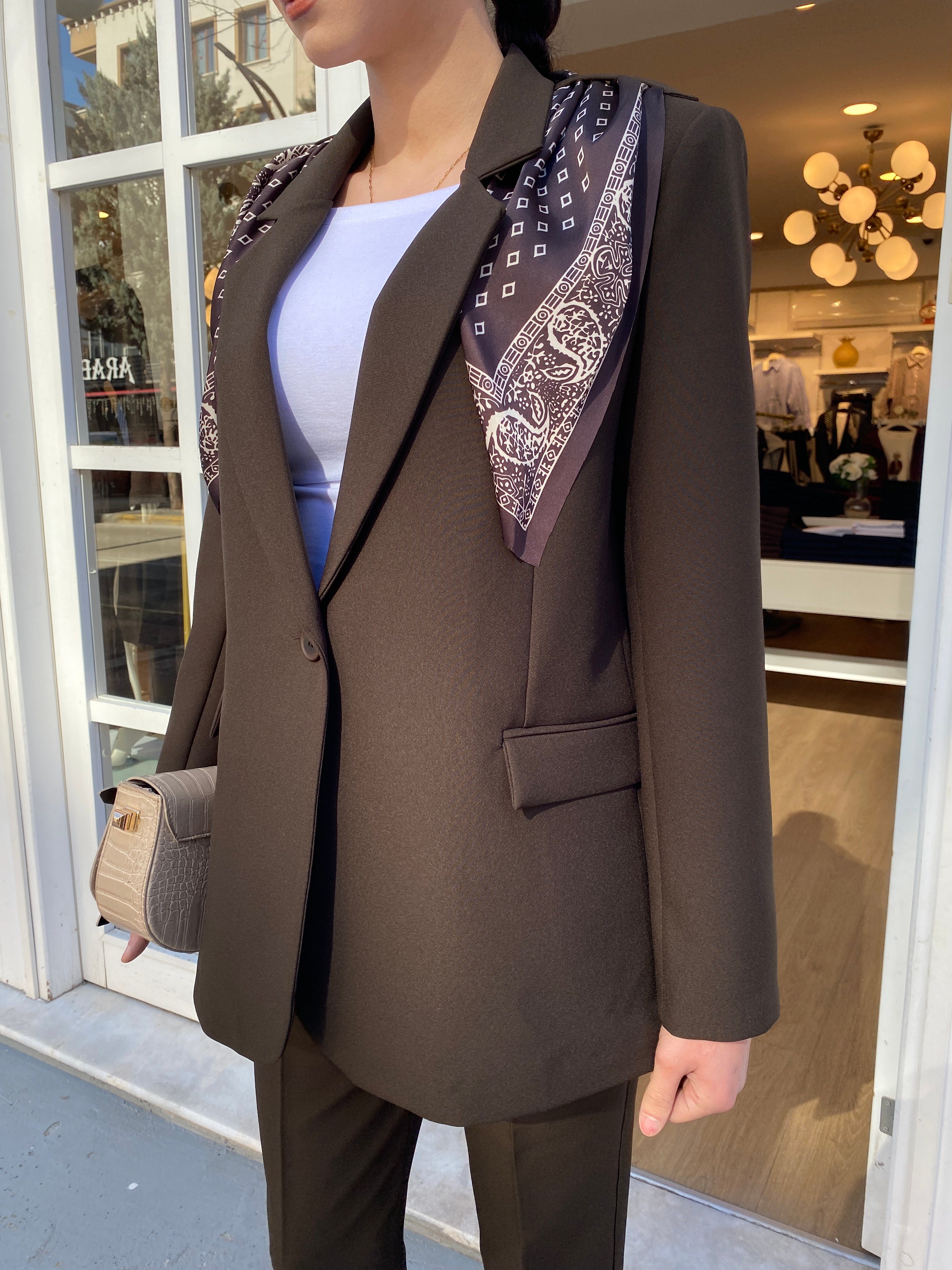 FULAR DETAYLI BLAZER CEKET