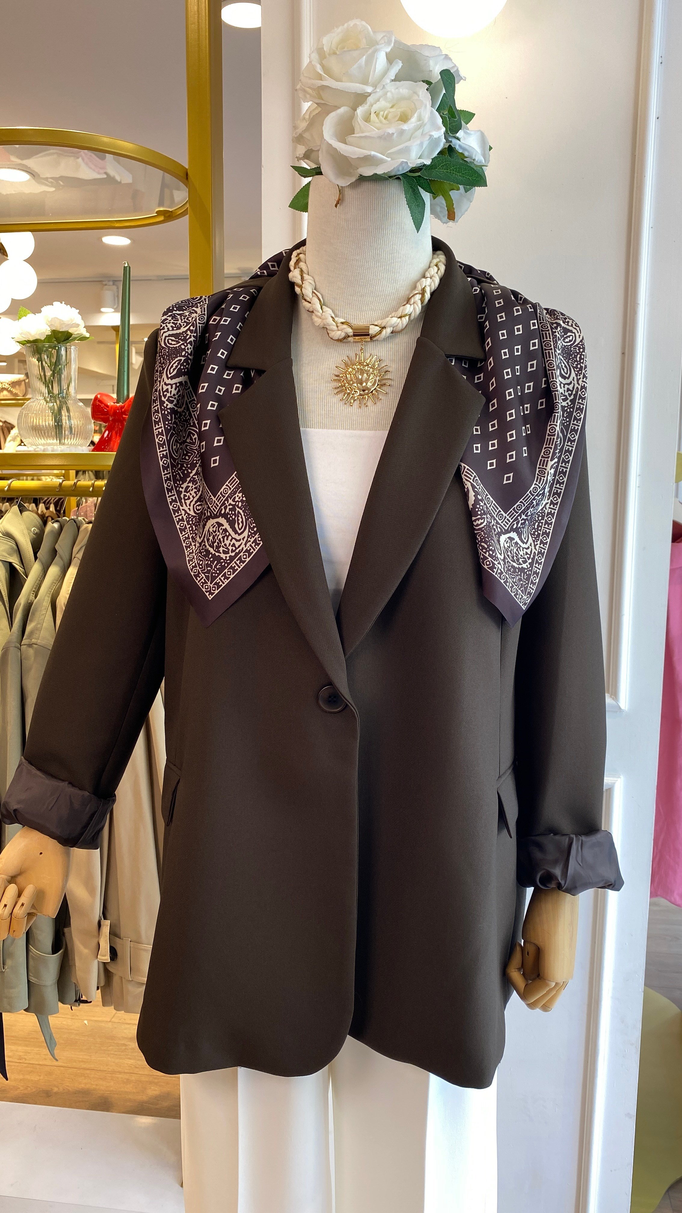 FULAR DETAYLI BLAZER CEKET