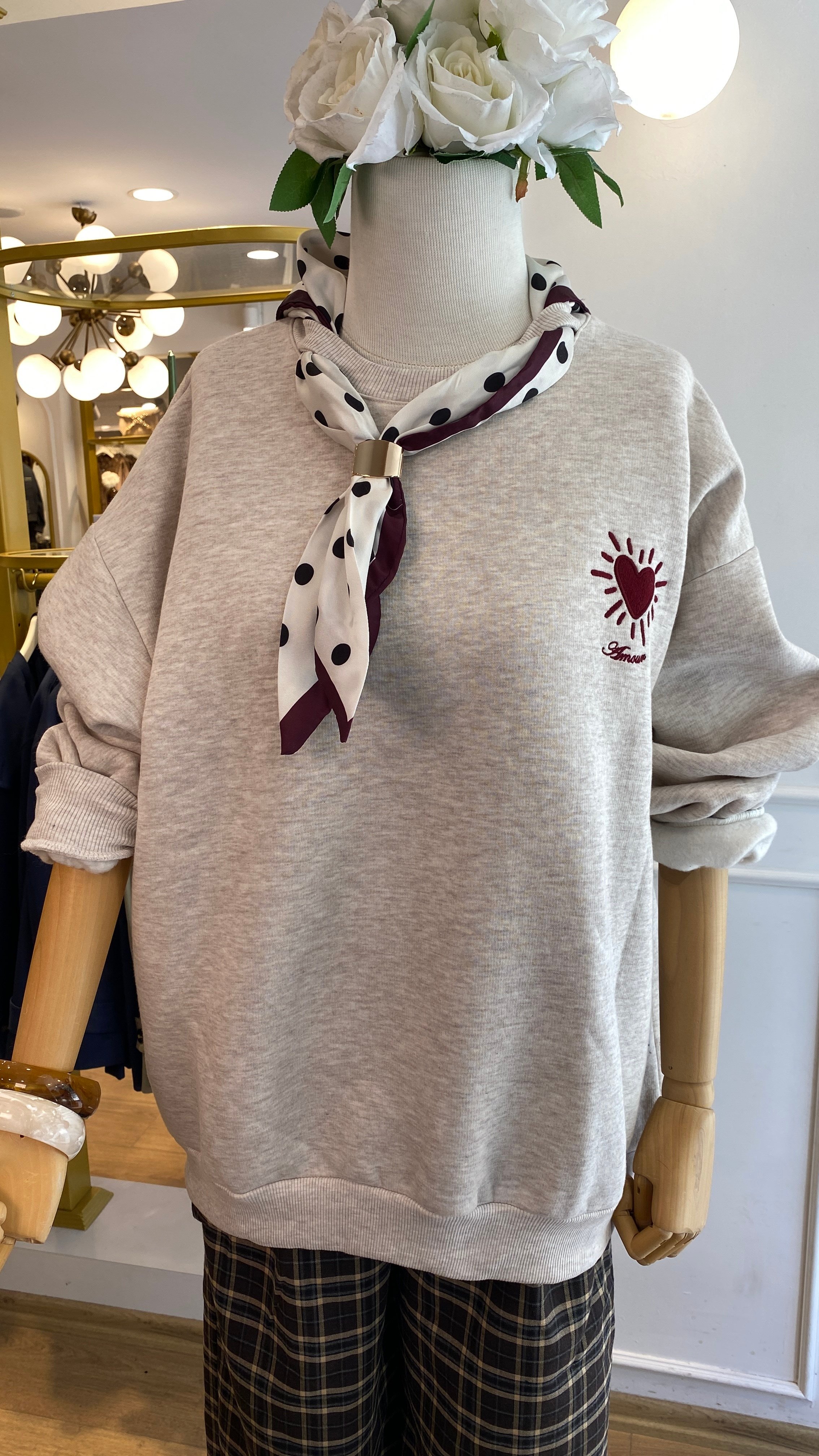 Fular Detaylı Sweatshirt