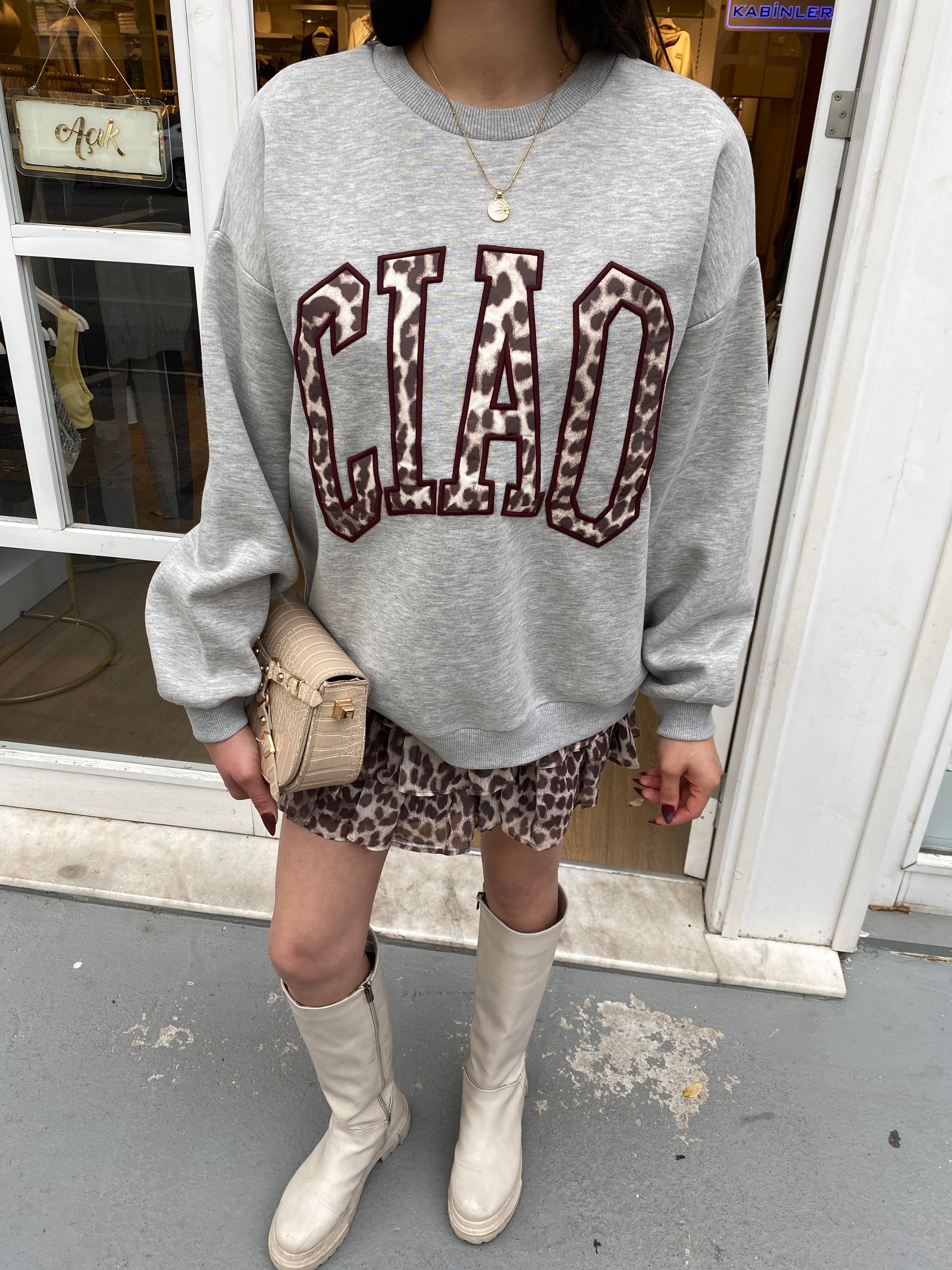 Nakış Detaylı Sweatshirt