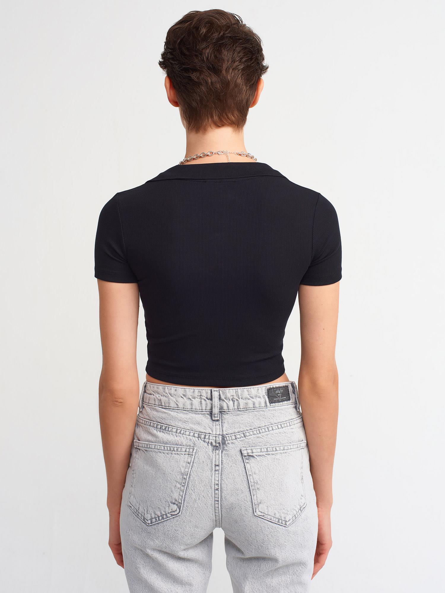 Polo yaka T-shırt