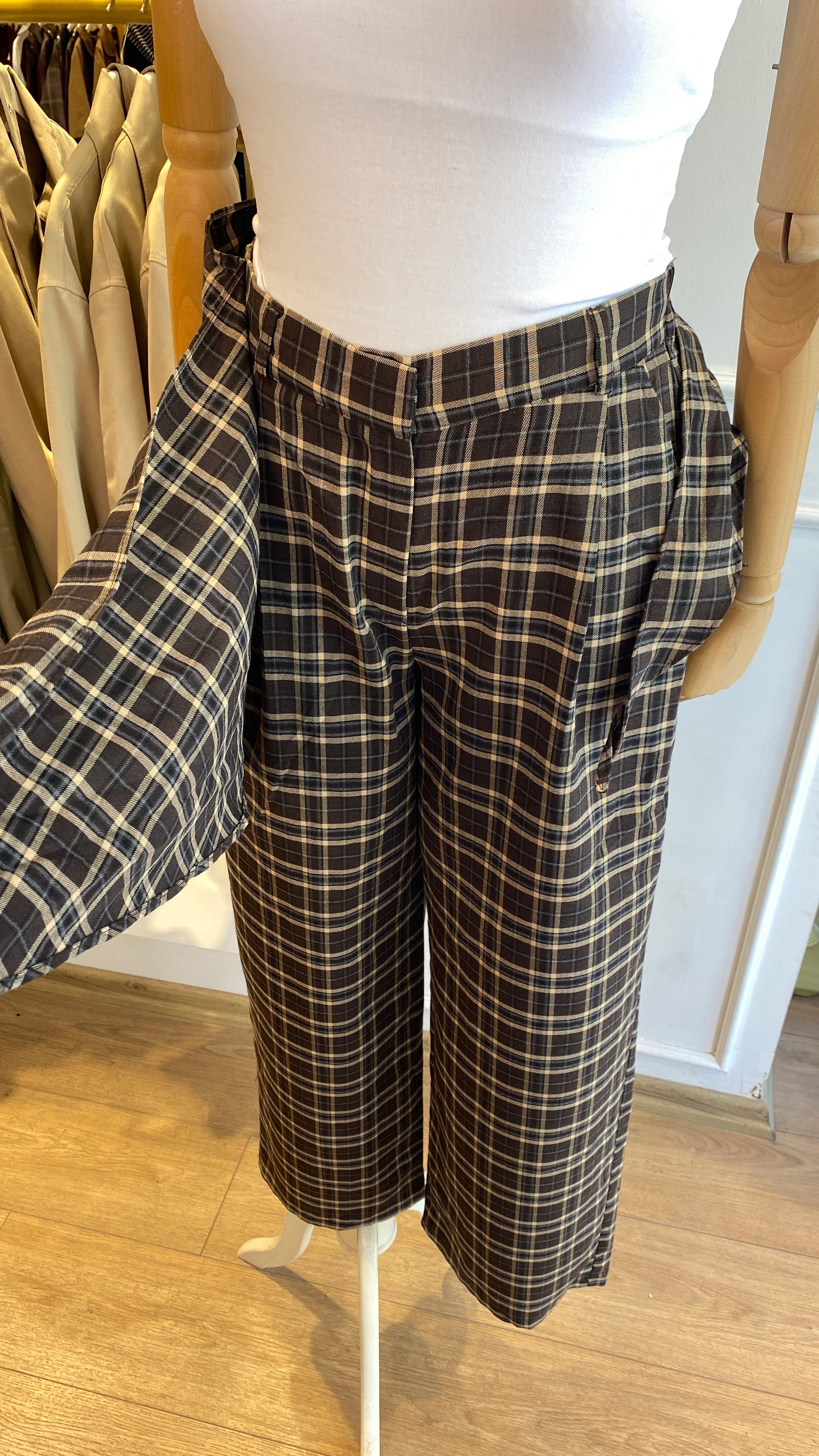 Şal Detaylı Pantolon