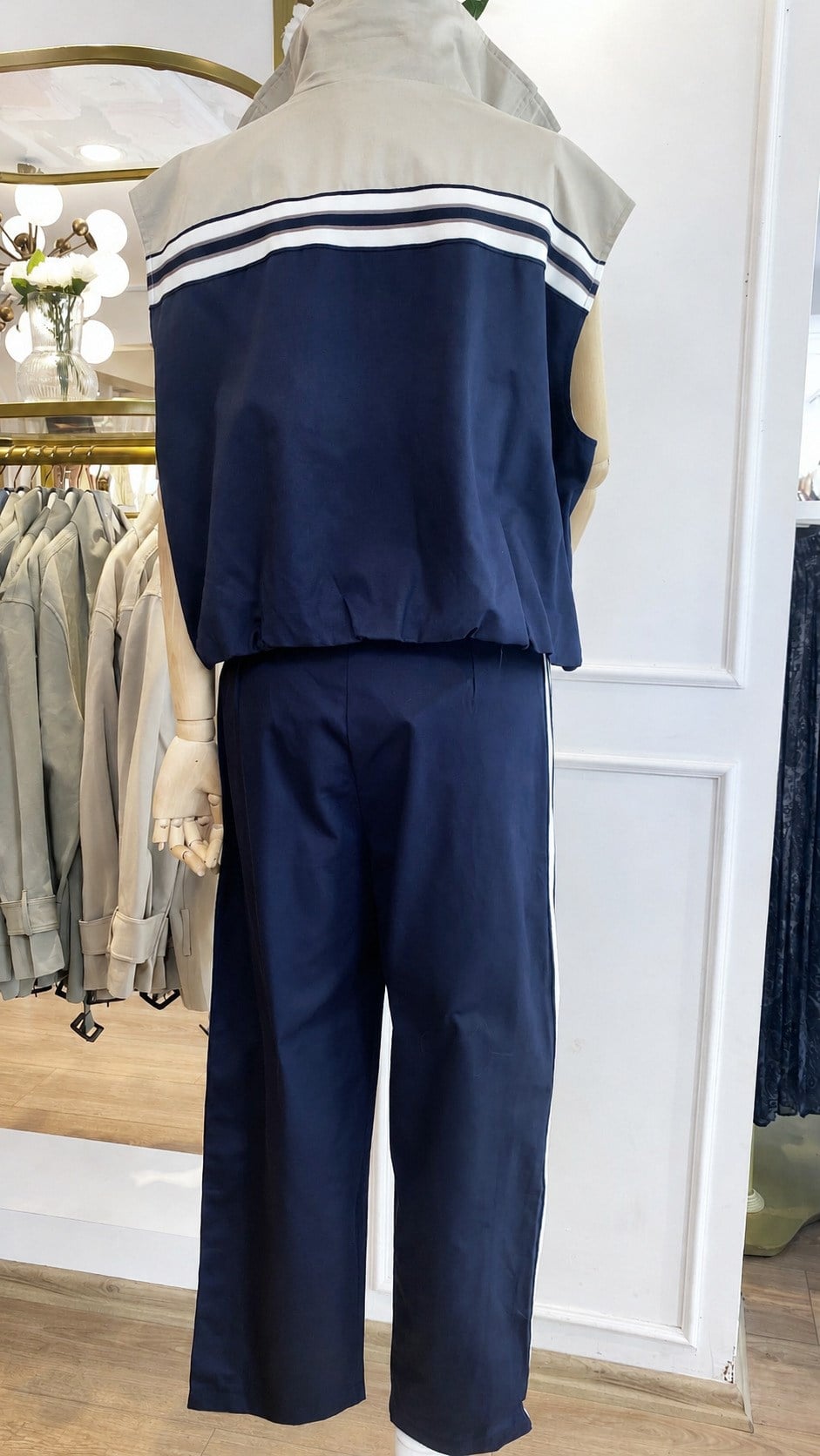 Şerit Detaylı Pantolon