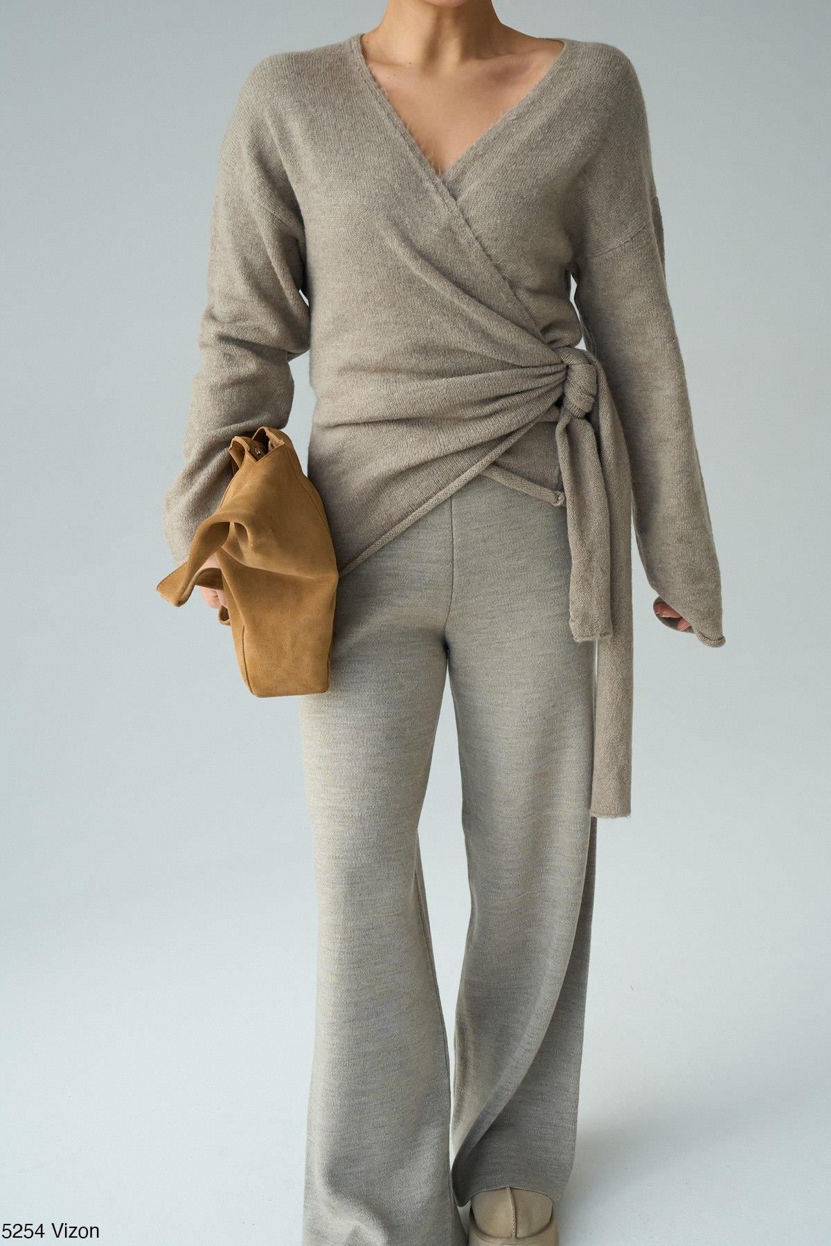 TRİKO PANTOLON