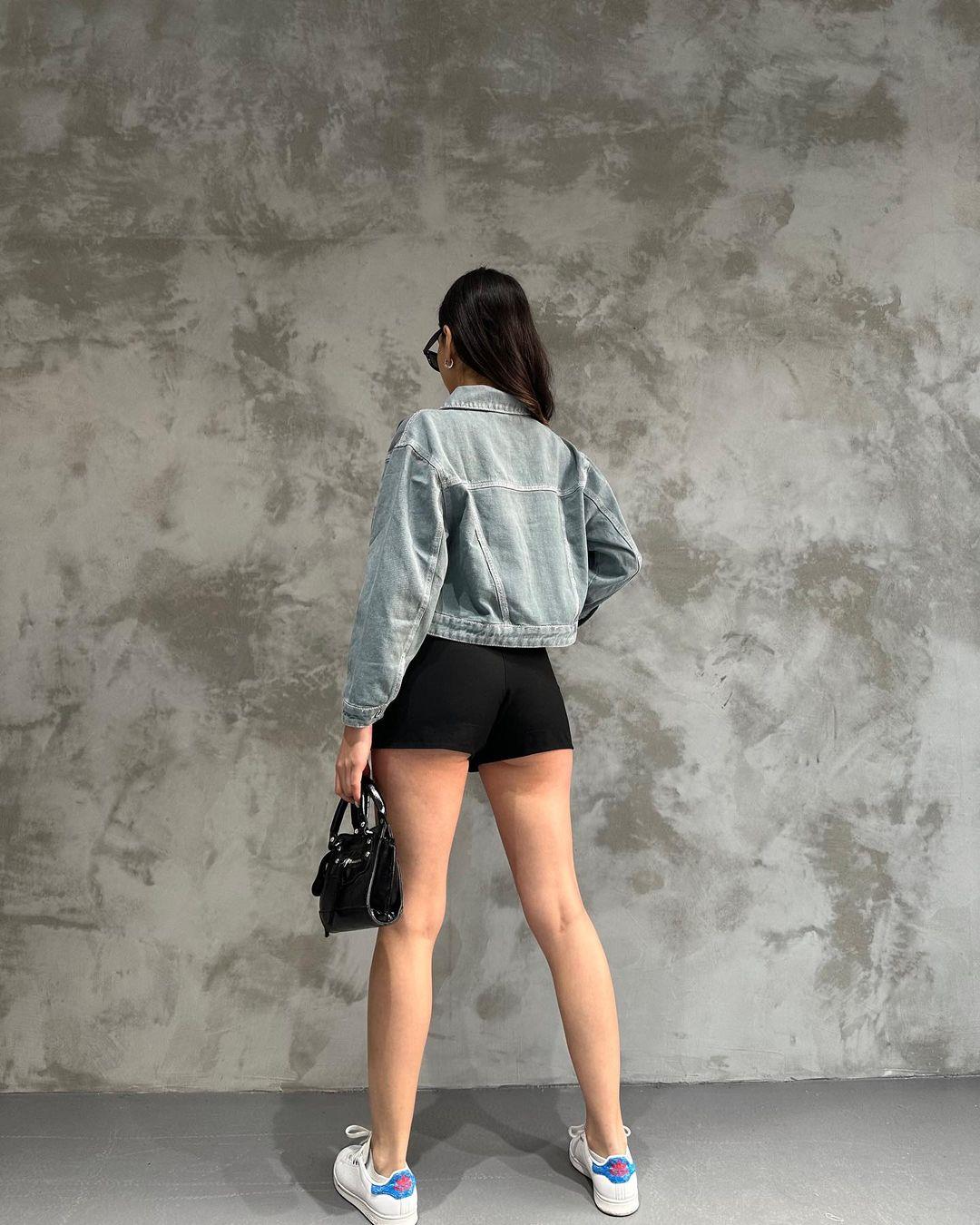Kadın Çift Cepli Fermuarlı Crop Denim Ceket