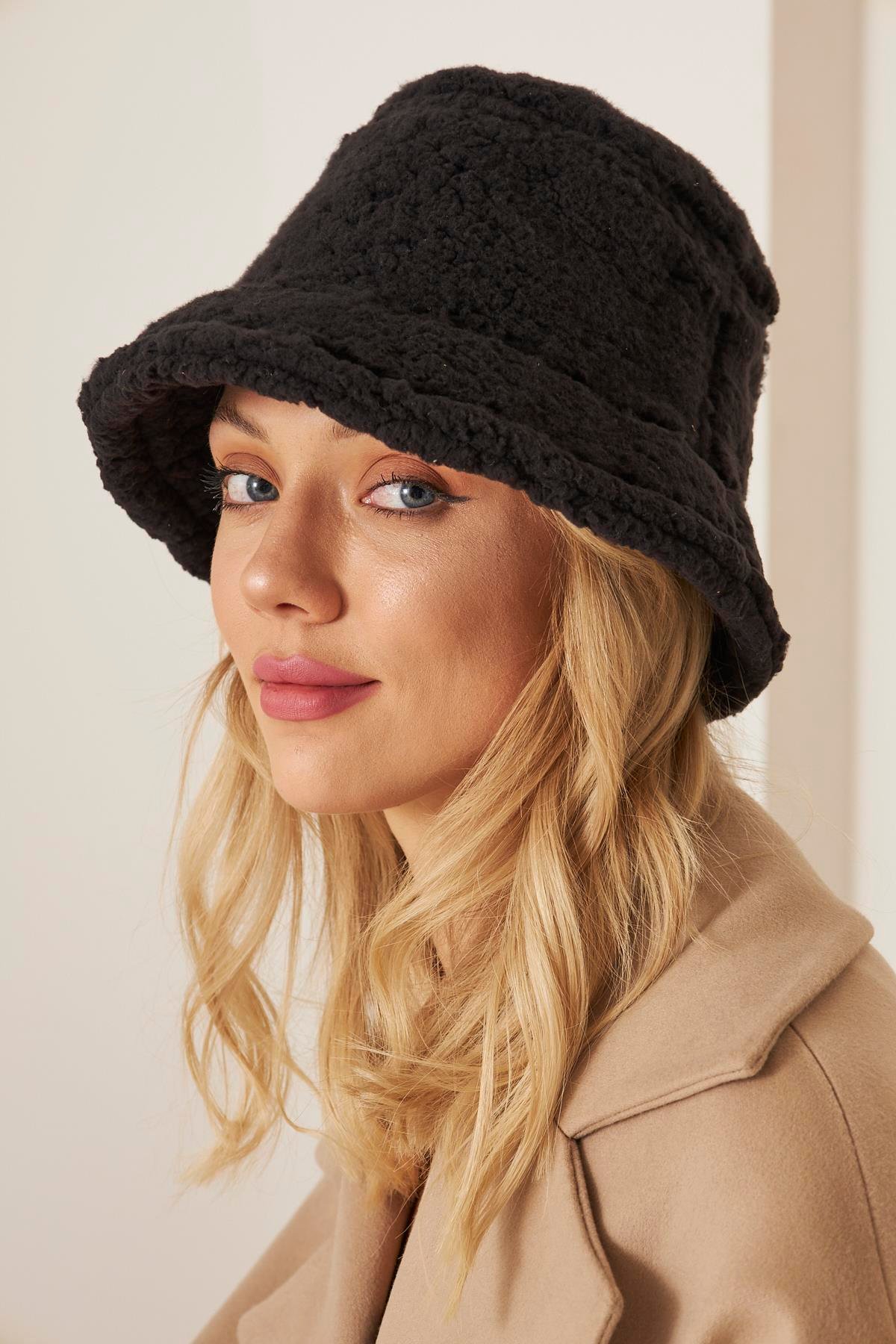 Siyah Kadın Peluş Kova Model Balıkçı Bucket Hat Kışlık Şapka