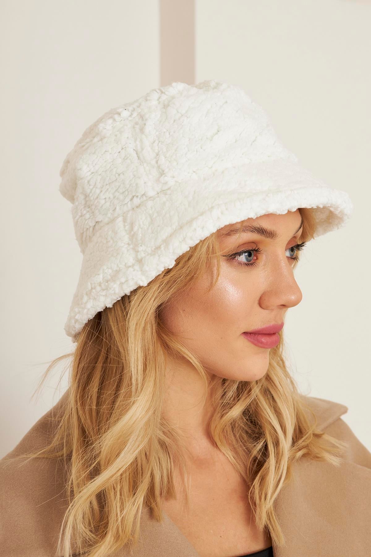 Siyah Kadın Peluş Kova Model Balıkçı Bucket Hat Kışlık Şapka